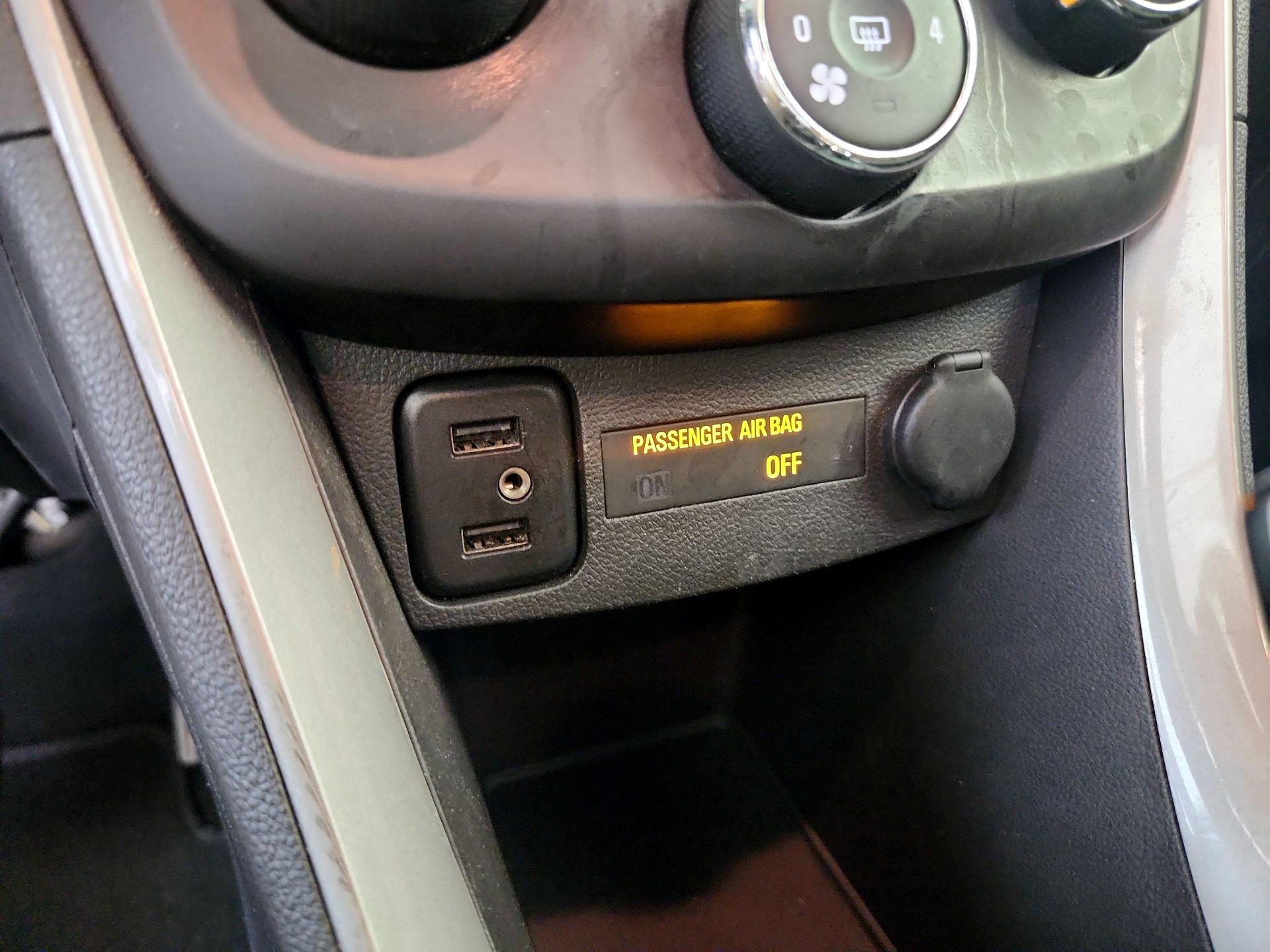 Thumbnail: 2020 Chevrolet Trax - 18