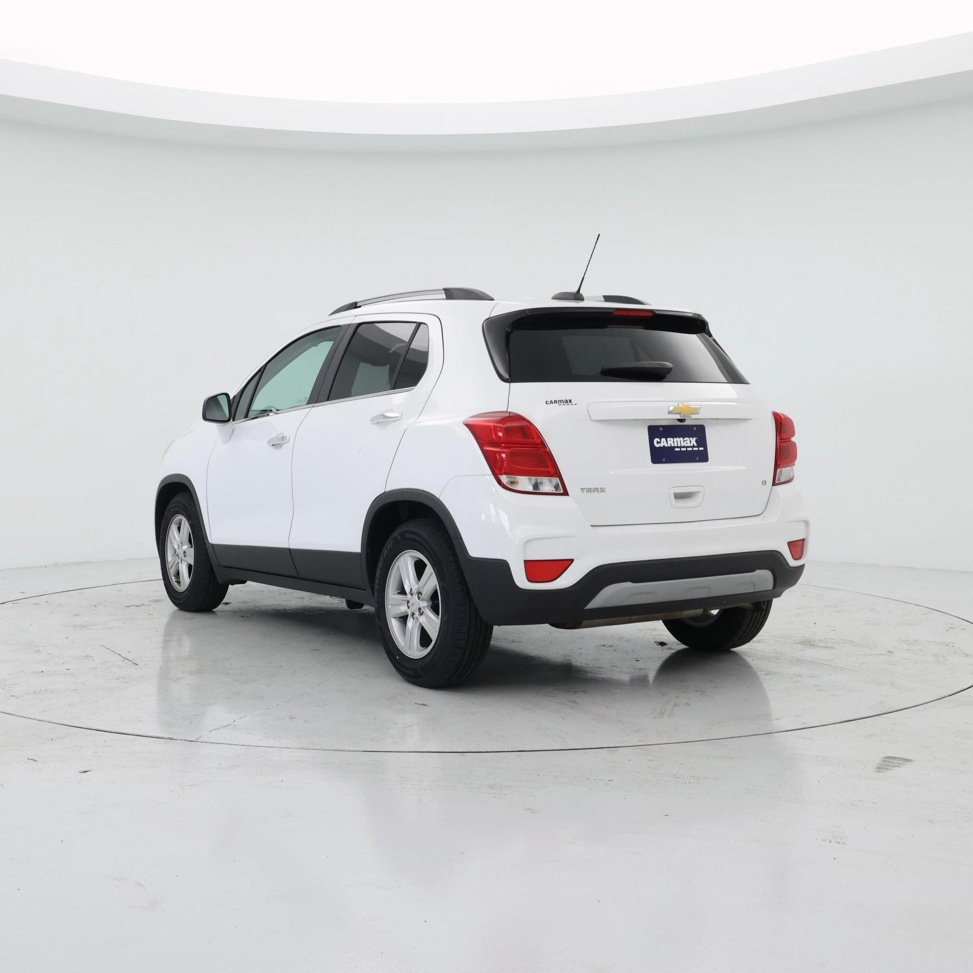 Thumbnail: 2020 Chevrolet Trax - 2