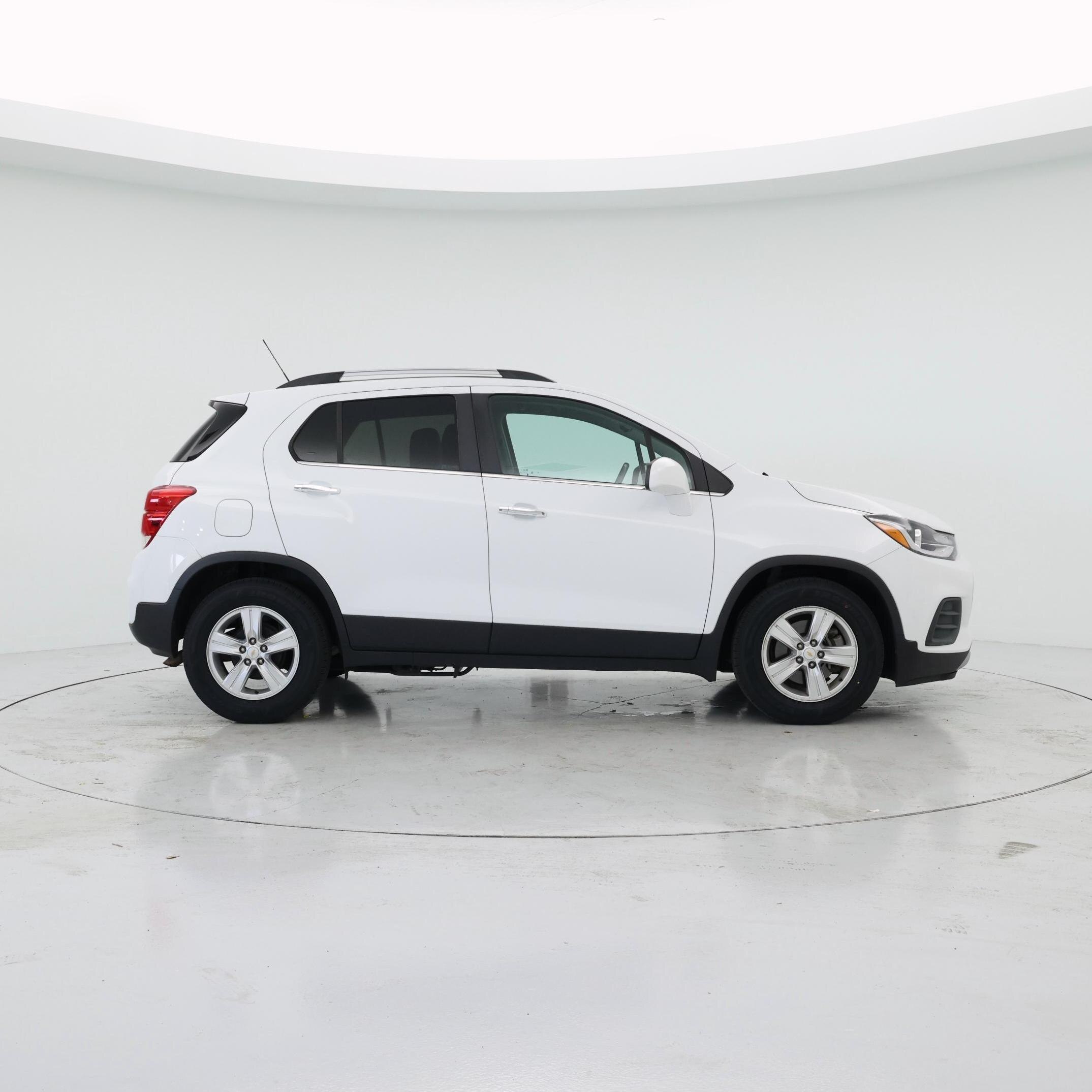 Thumbnail: 2020 Chevrolet Trax - 7