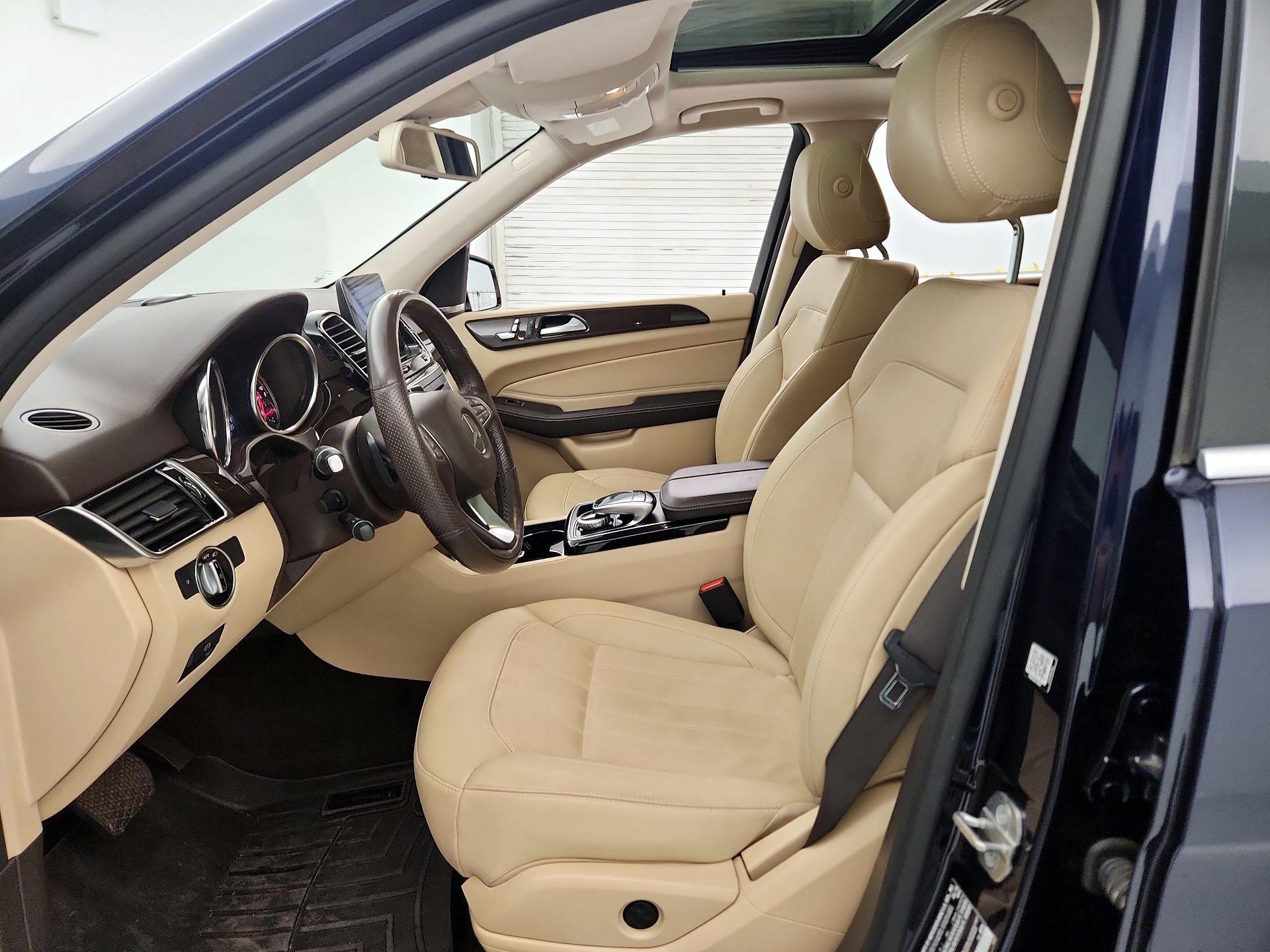 Thumbnail: 2018 Mercedes-Benz GLE - 11