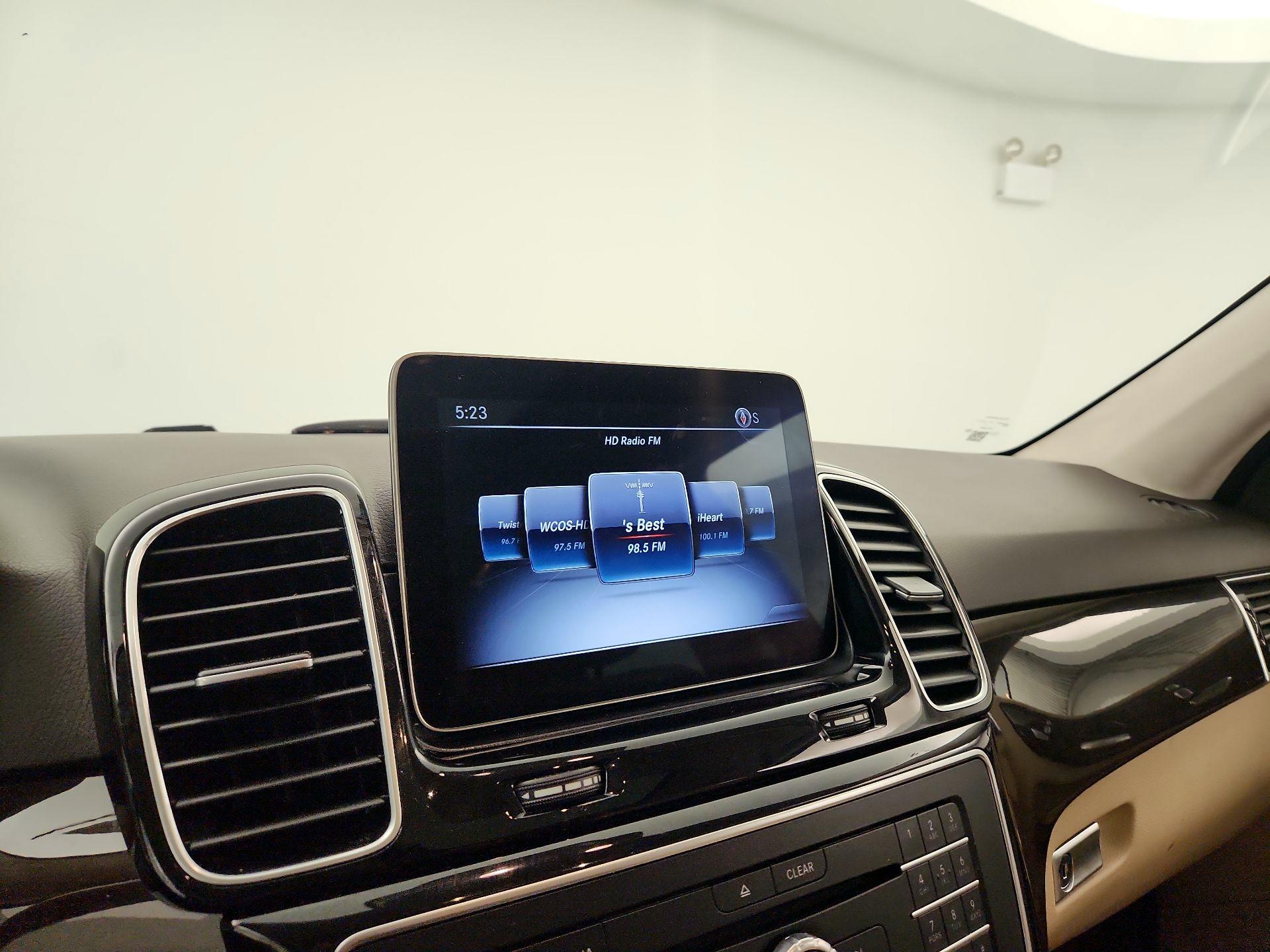 Thumbnail: 2018 Mercedes-Benz GLE - 16