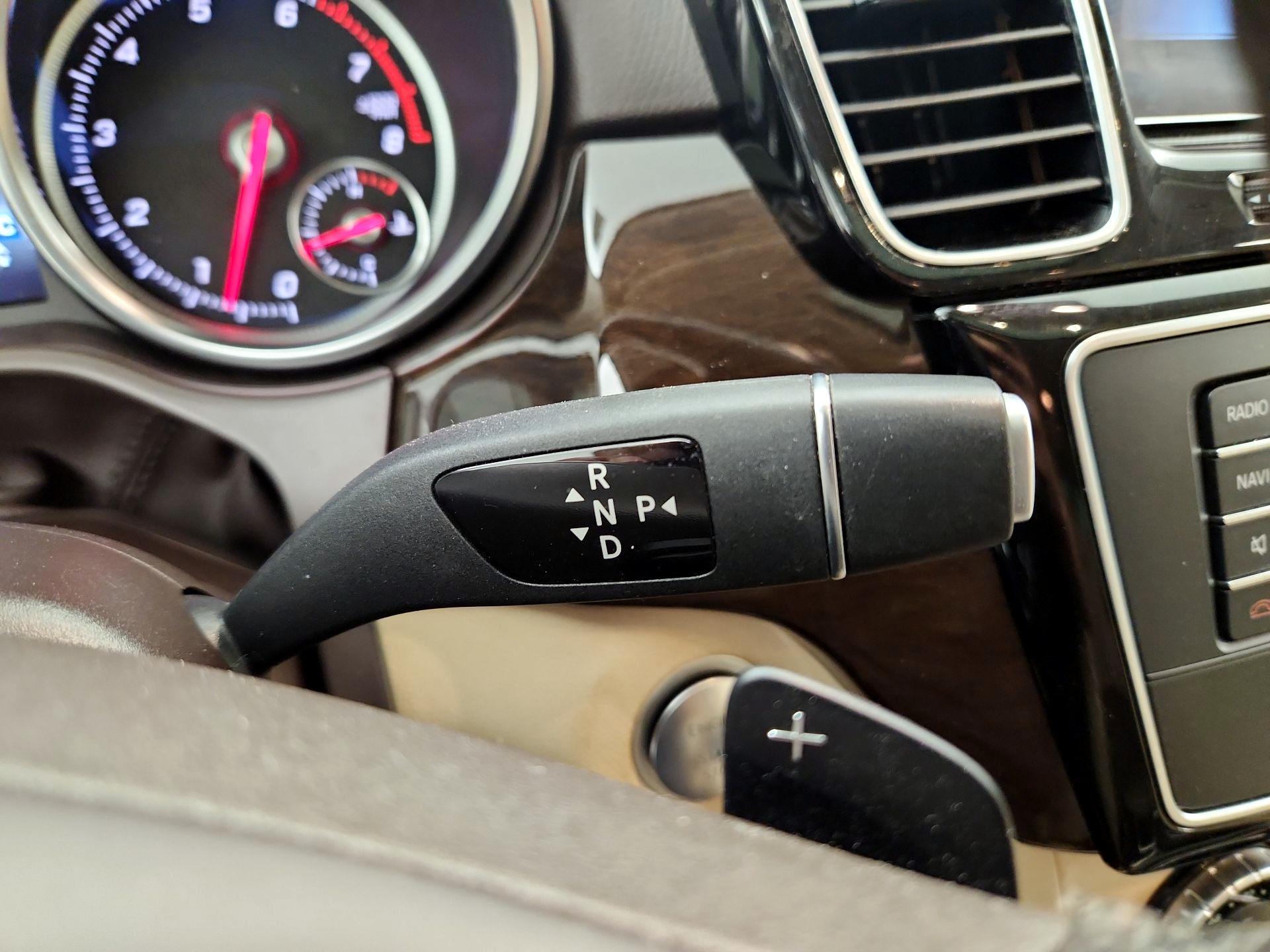 Thumbnail: 2018 Mercedes-Benz GLE - 18