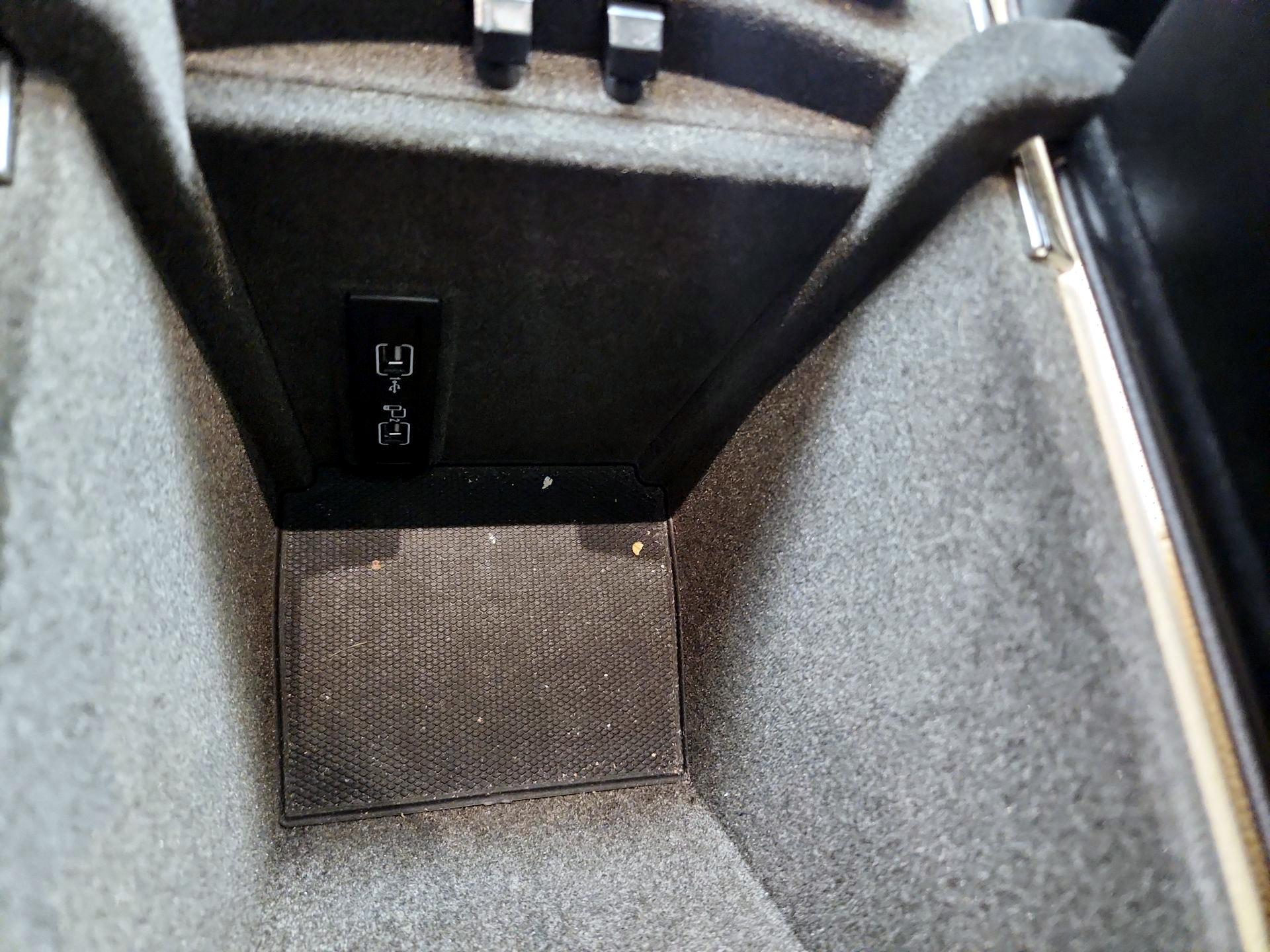 Thumbnail: 2018 Mercedes-Benz GLE - 19