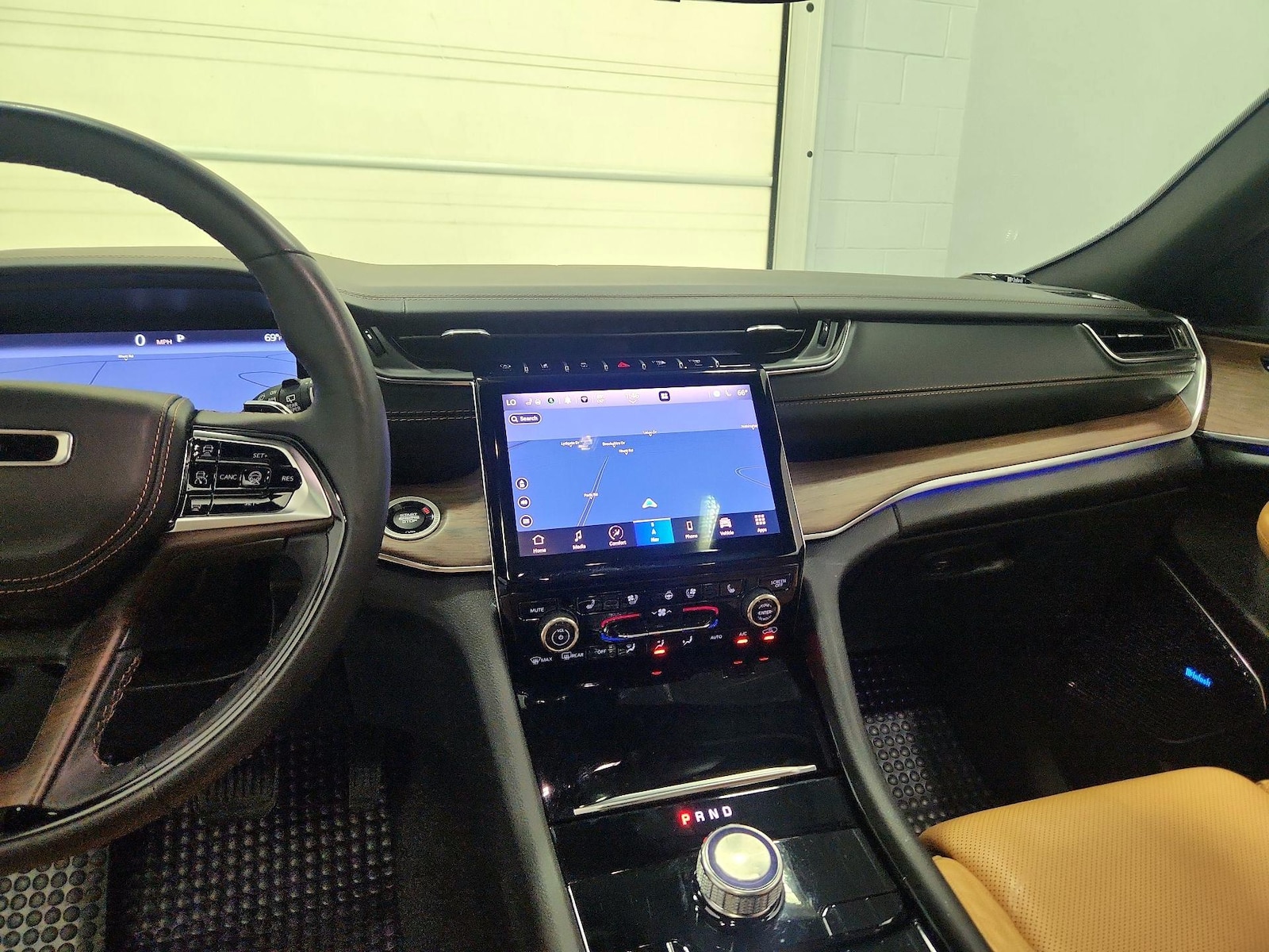 2022 Jeep Grand Cherokee Summit - Photo 10