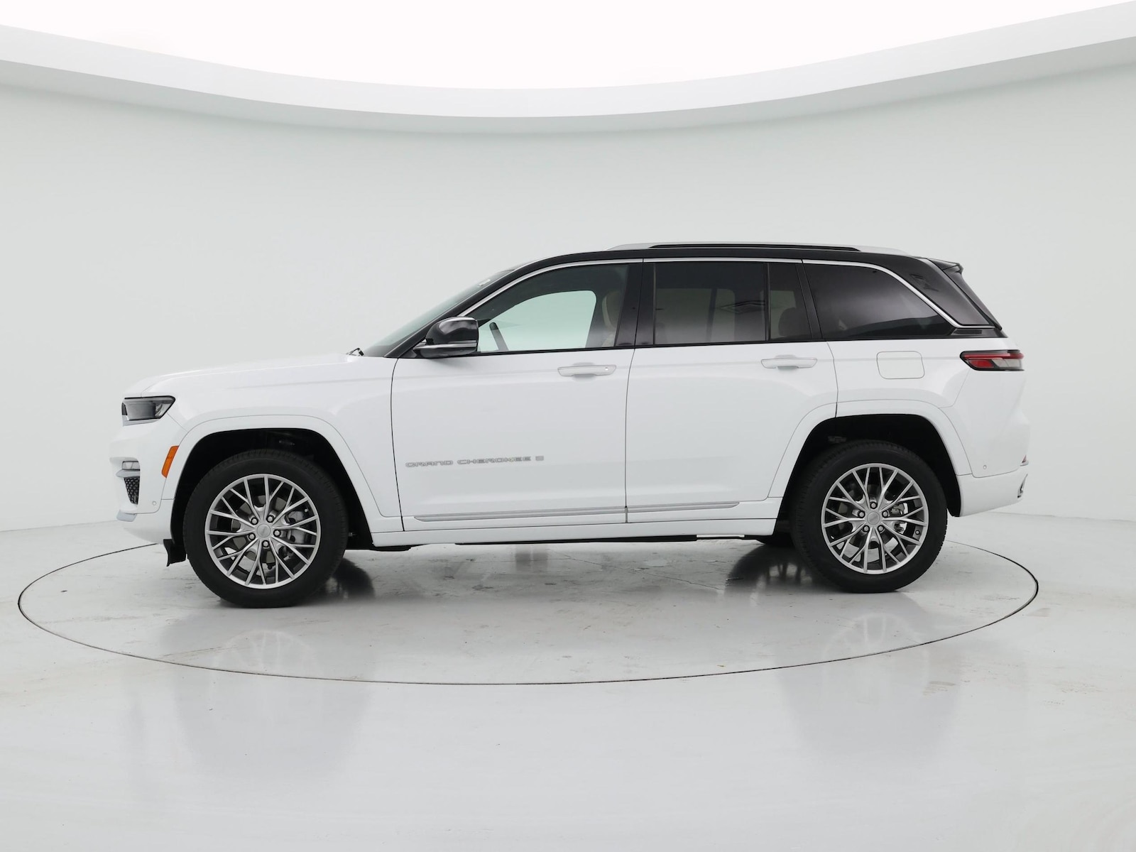 2022 Jeep Grand Cherokee Summit - Photo 4