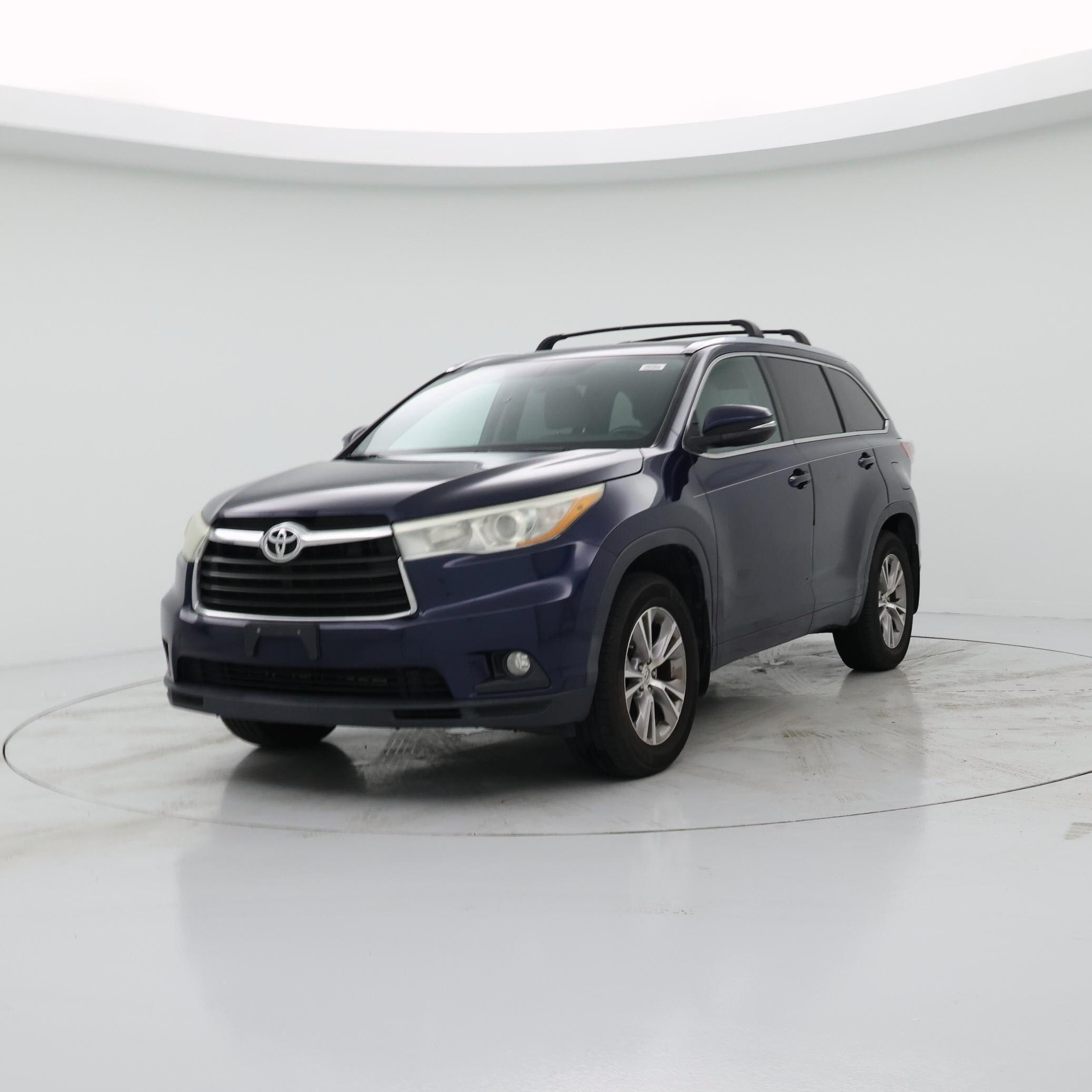Thumbnail: 2015 Toyota Highlander - 4