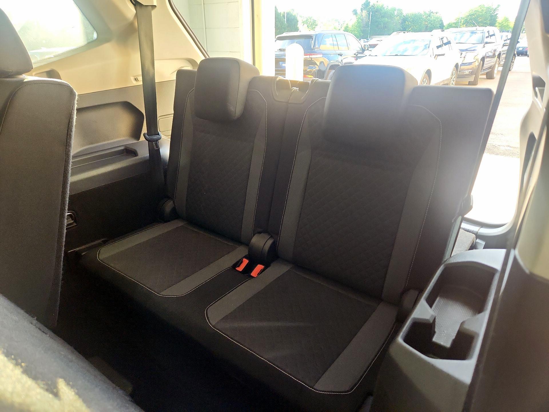 Thumbnail: 2021 Volkswagen Tiguan - 20