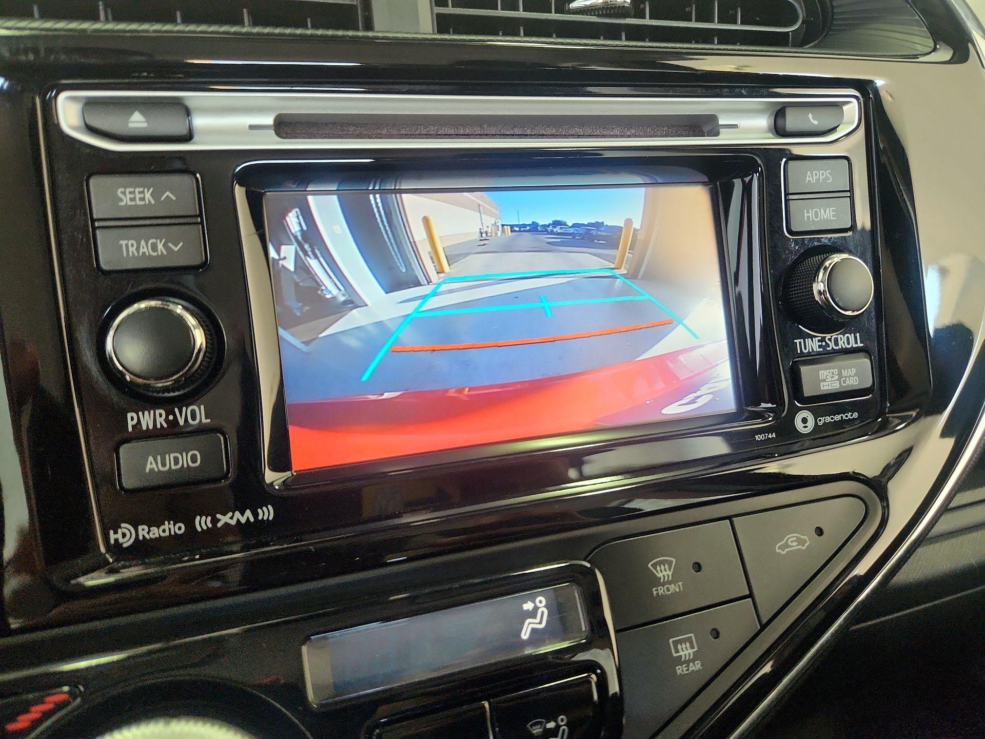 Thumbnail: 2018 Toyota Prius c - 14