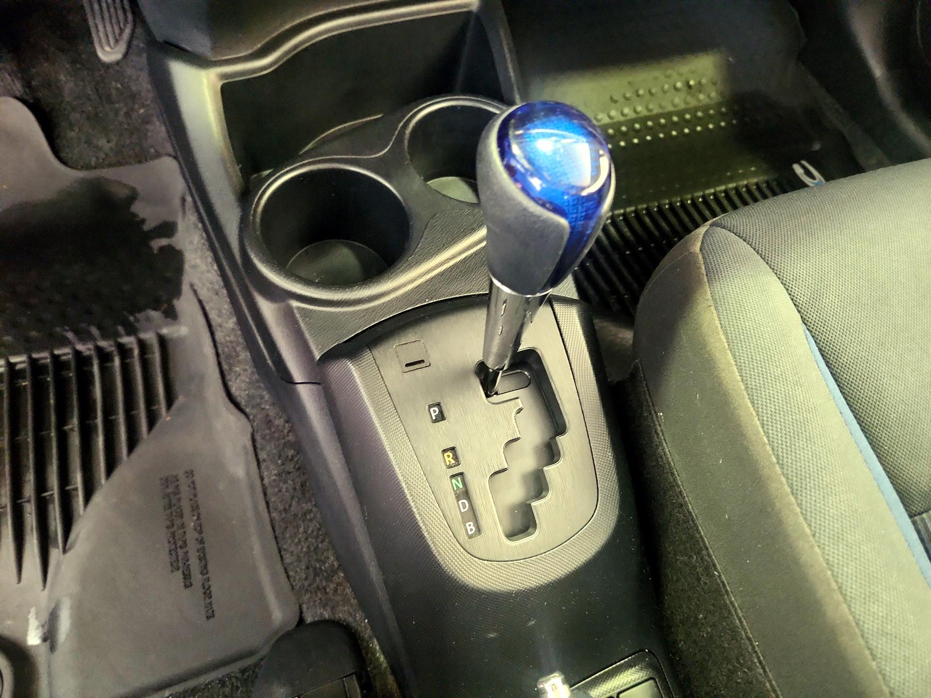 Thumbnail: 2018 Toyota Prius c - 17