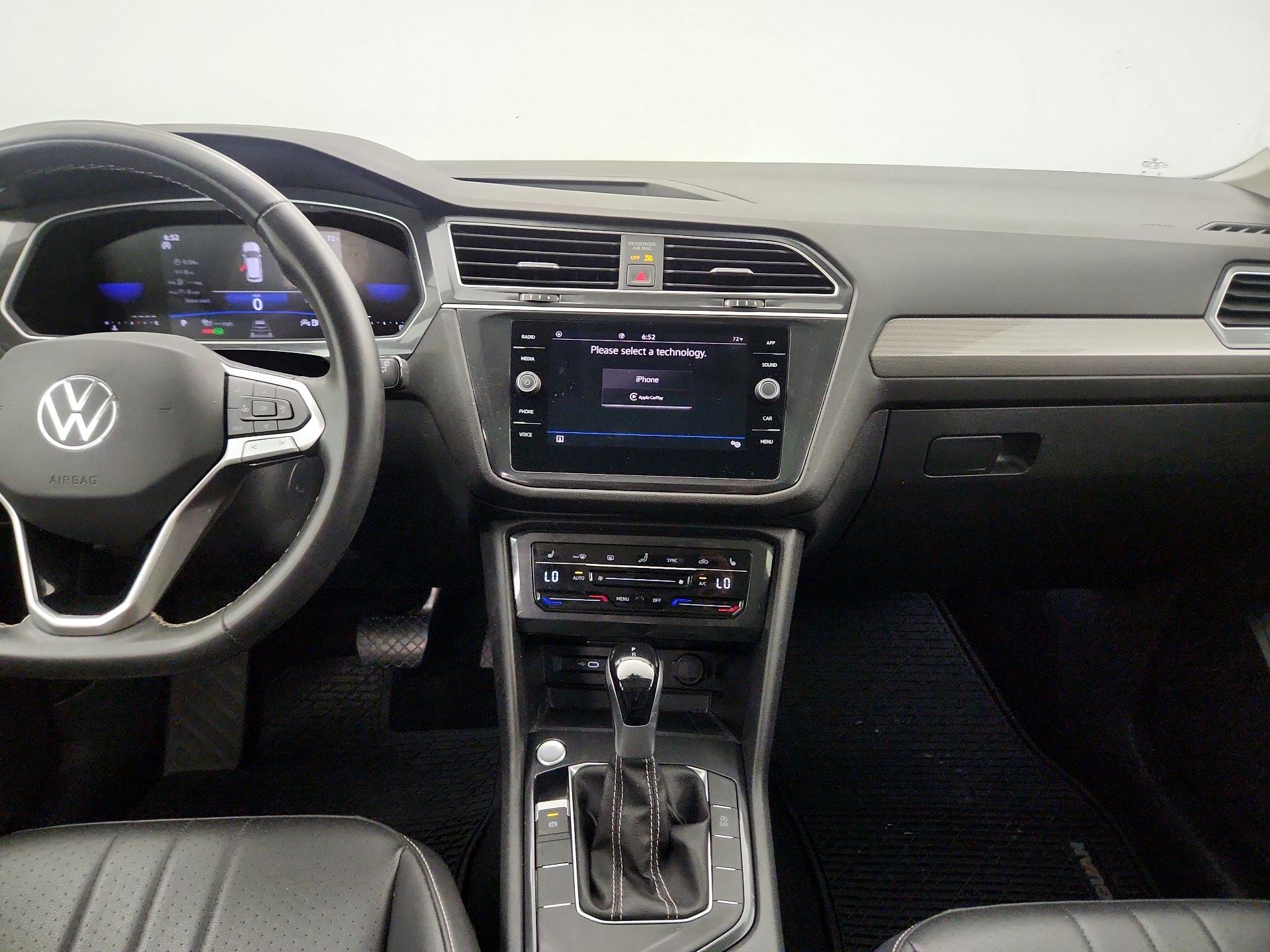 Thumbnail: 2024 Volkswagen Tiguan - 9