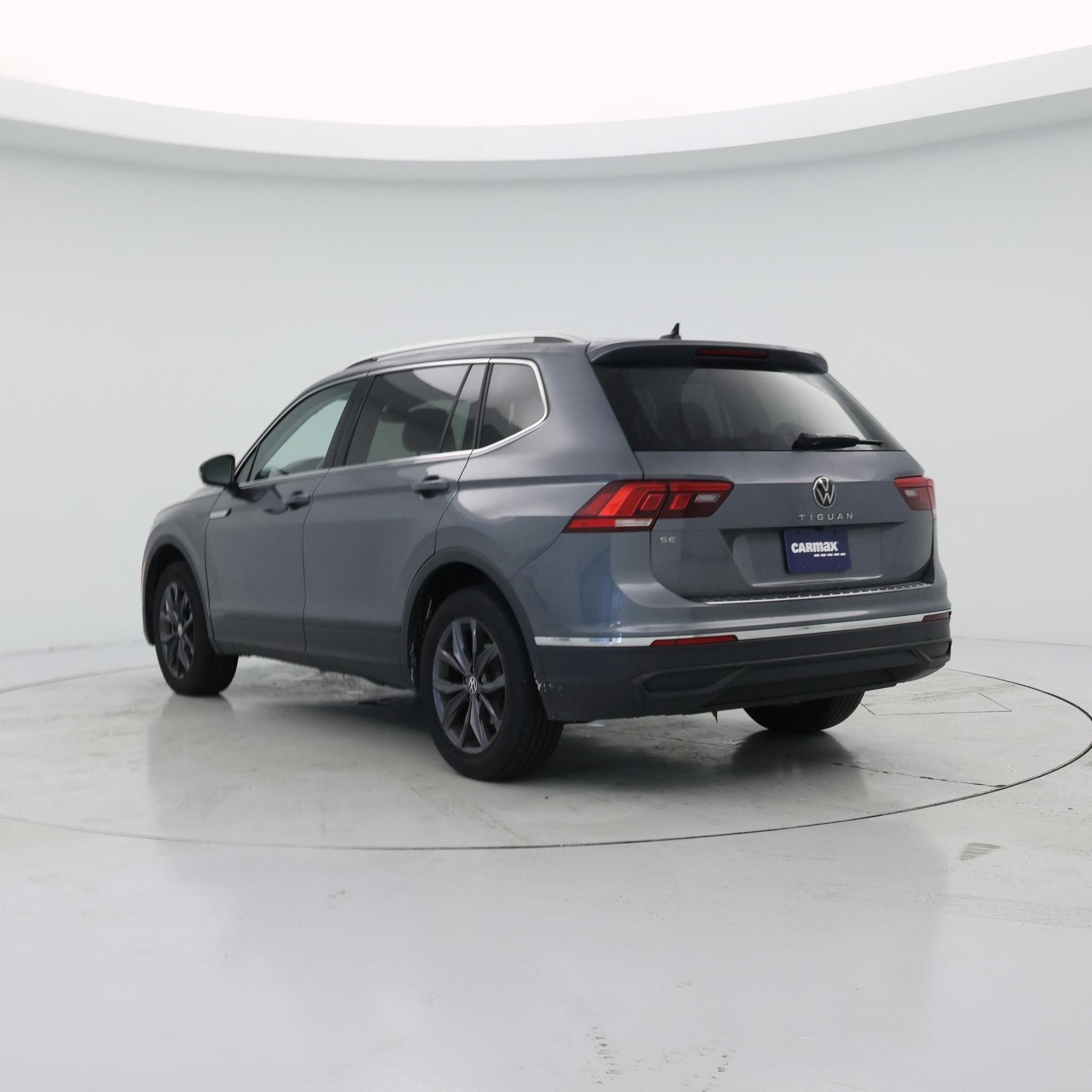 Thumbnail: 2024 Volkswagen Tiguan - 2