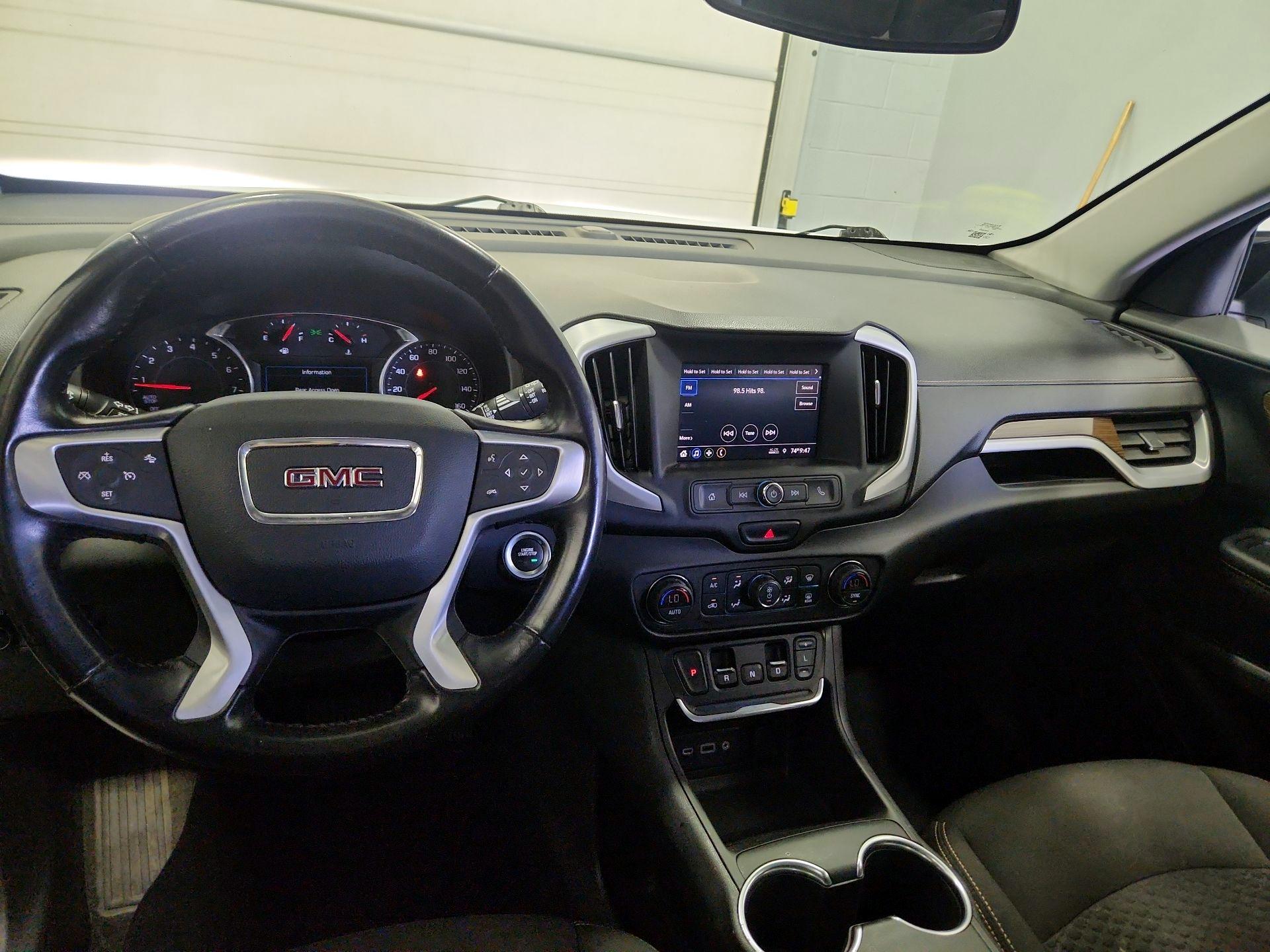 Thumbnail: 2020 GMC Terrain - 9