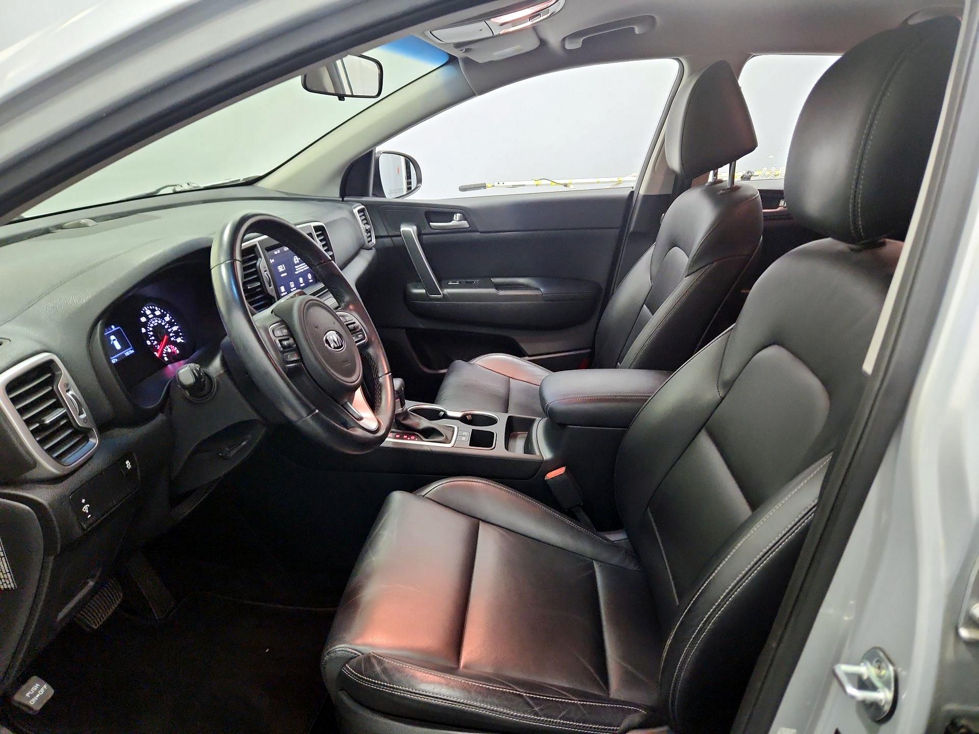 Thumbnail: 2017 Kia Sportage - 11