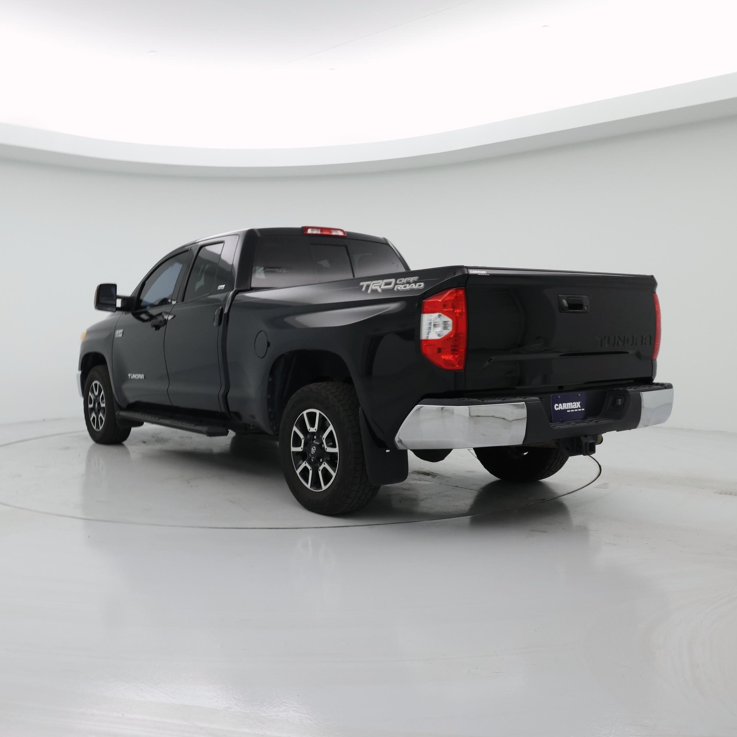 Thumbnail: 2017 Toyota Tundra - 2