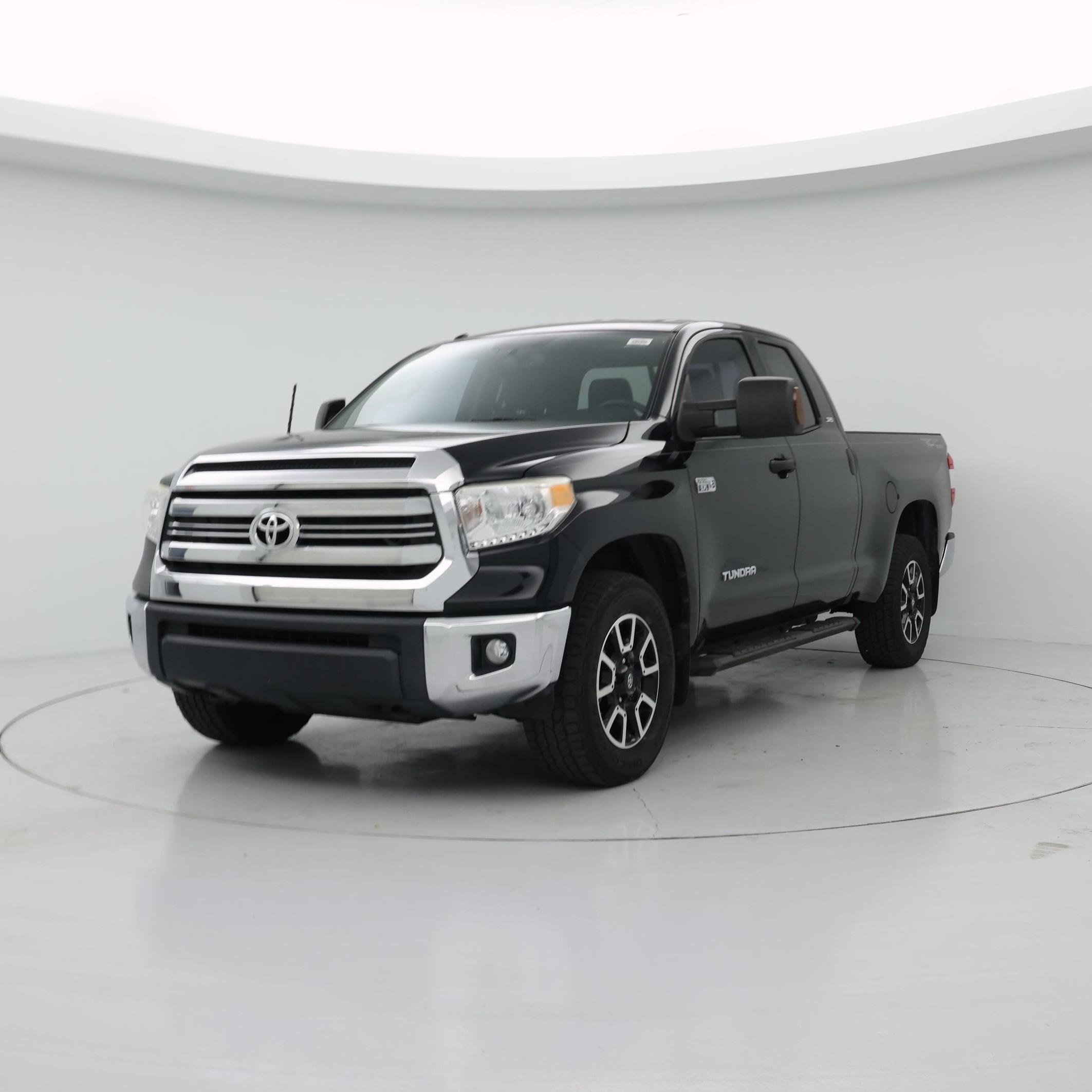Thumbnail: 2017 Toyota Tundra - 4