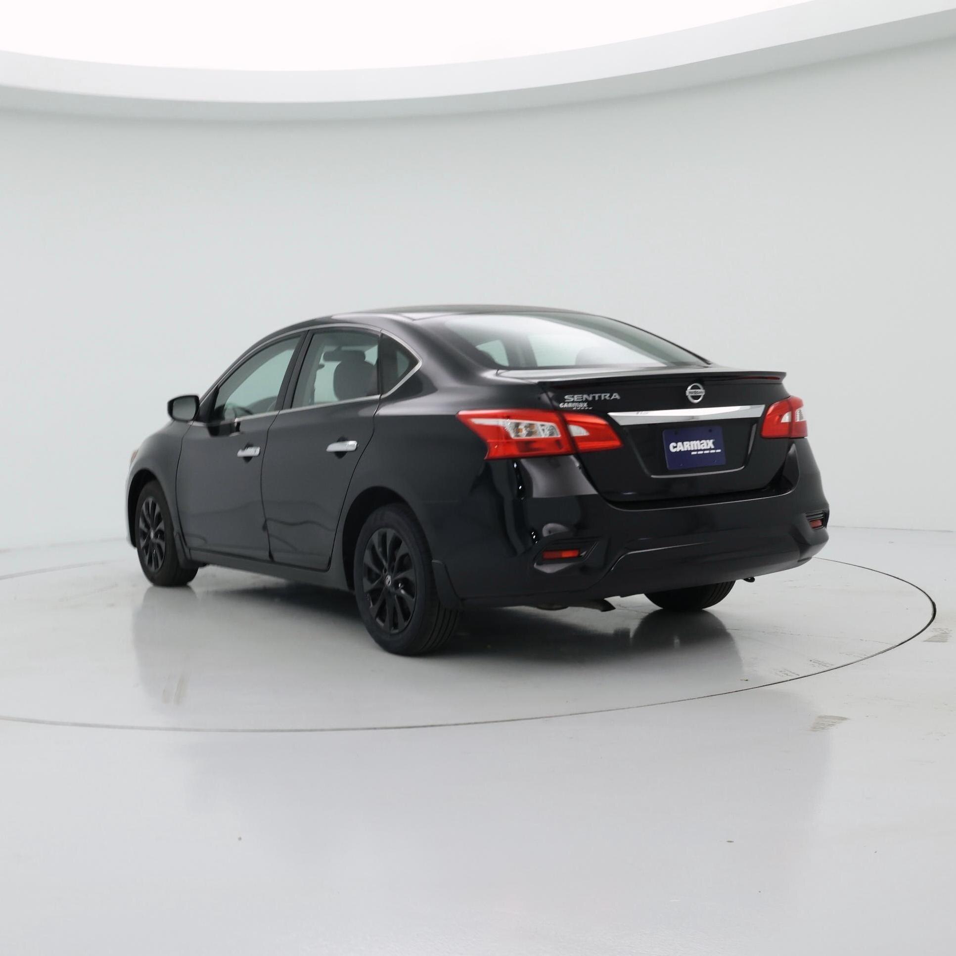 Thumbnail: 2018 Nissan Sentra - 2