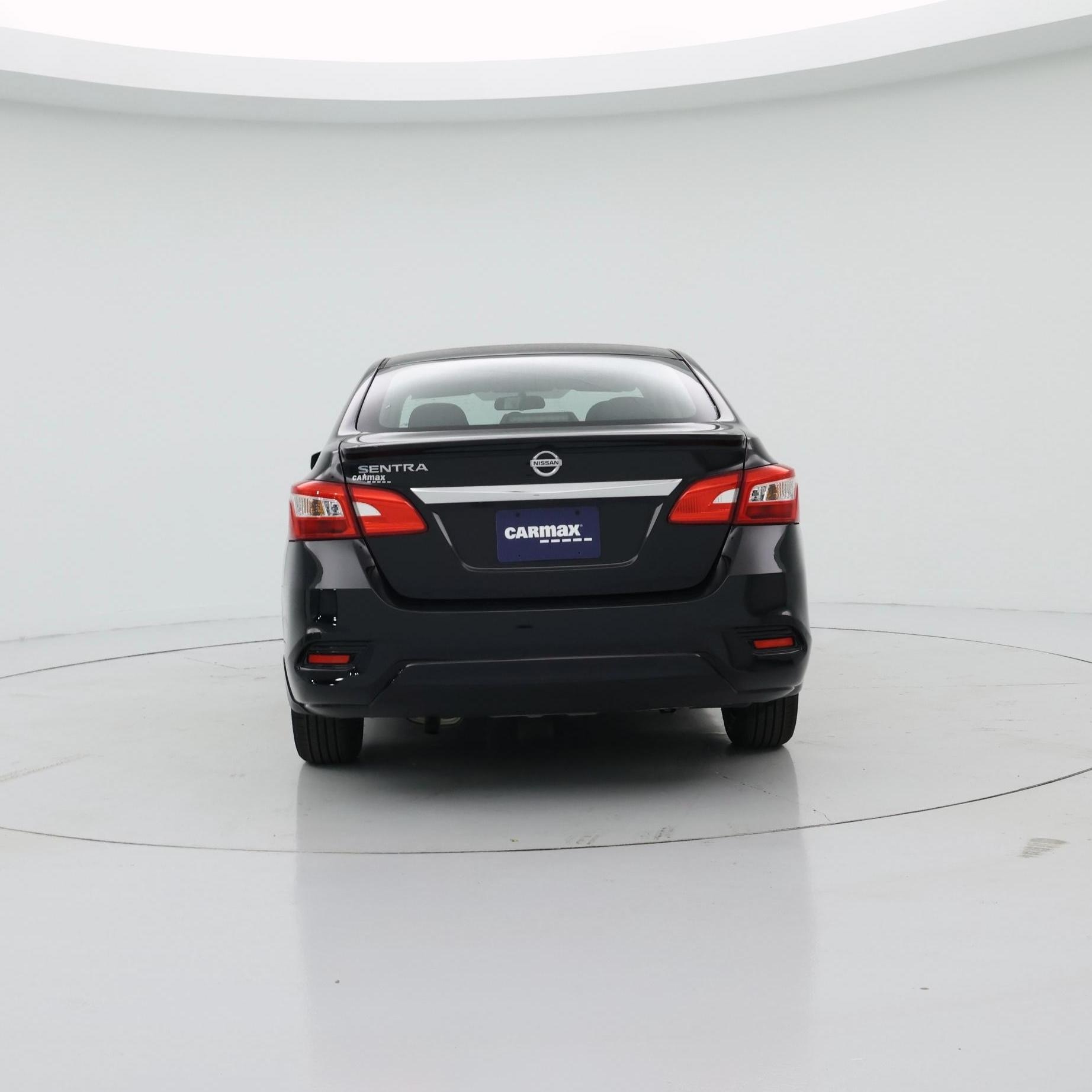 Thumbnail: 2018 Nissan Sentra - 6