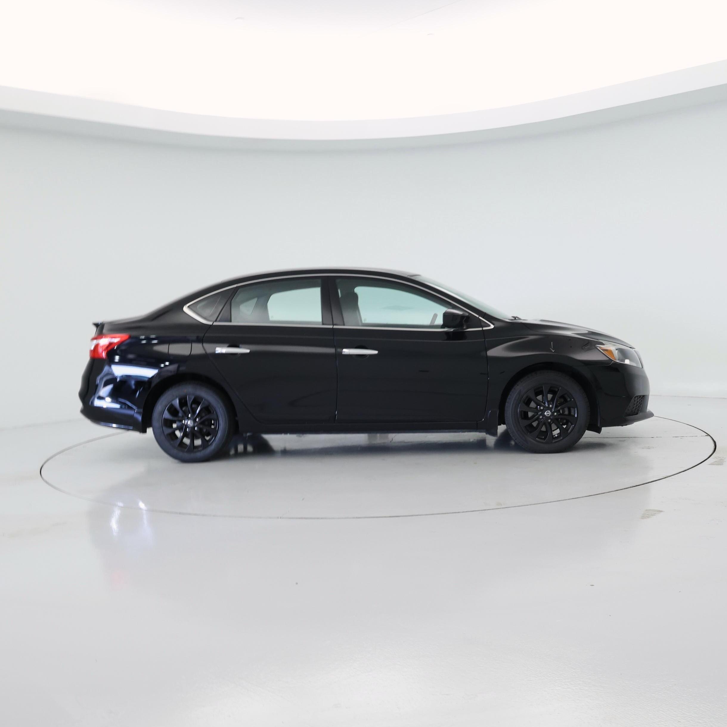 Thumbnail: 2018 Nissan Sentra - 7