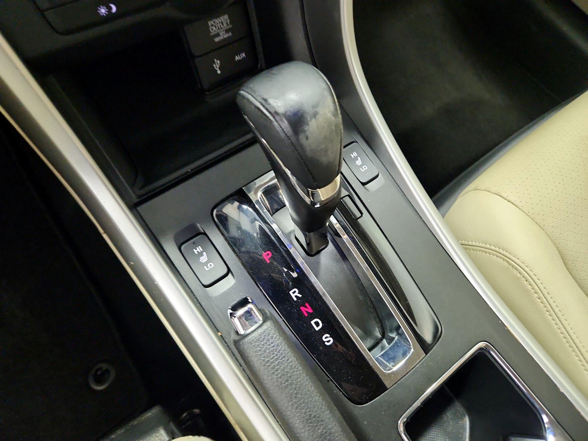 Thumbnail: 2014 Honda Accord - 17