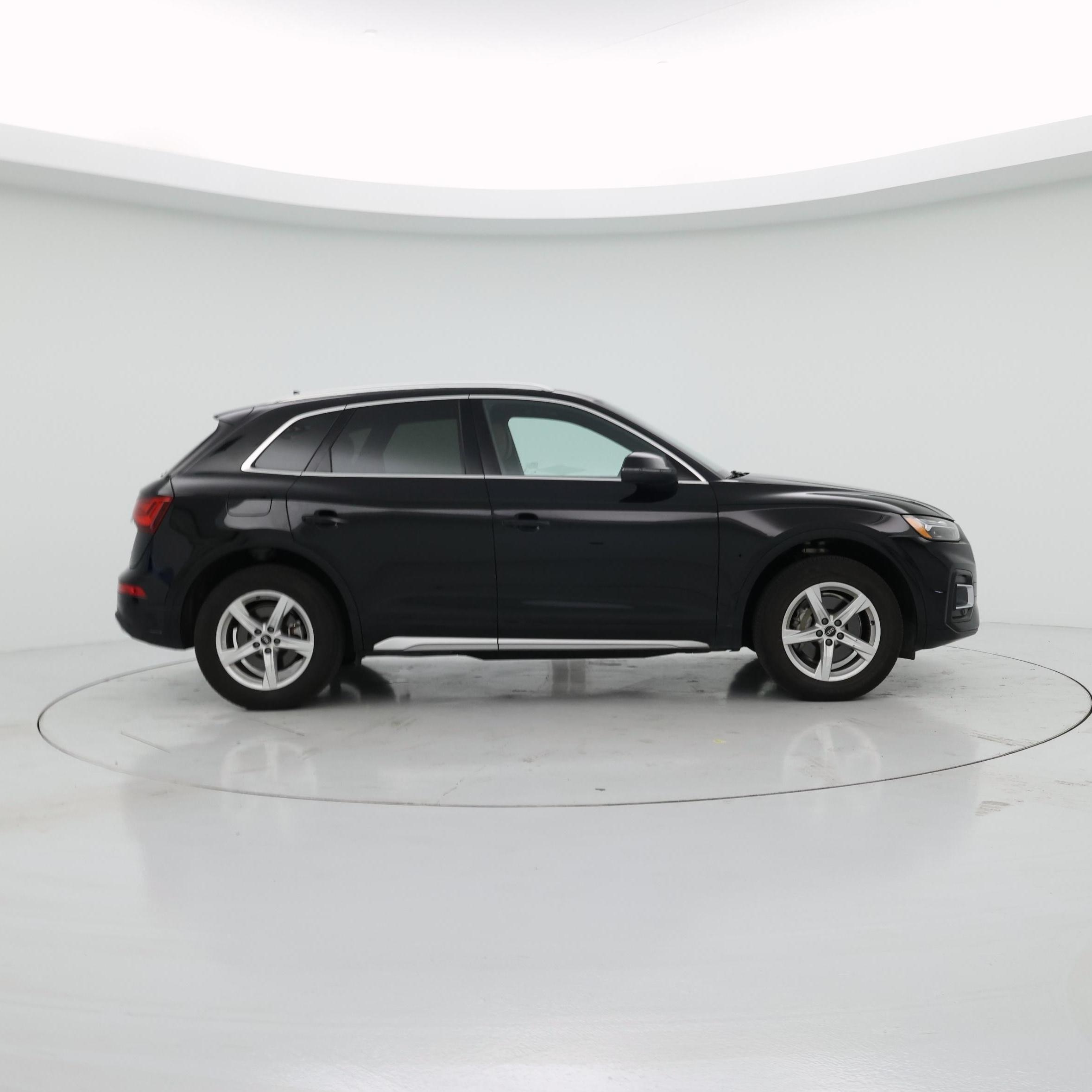 Thumbnail: 2021 Audi Q5 - 7