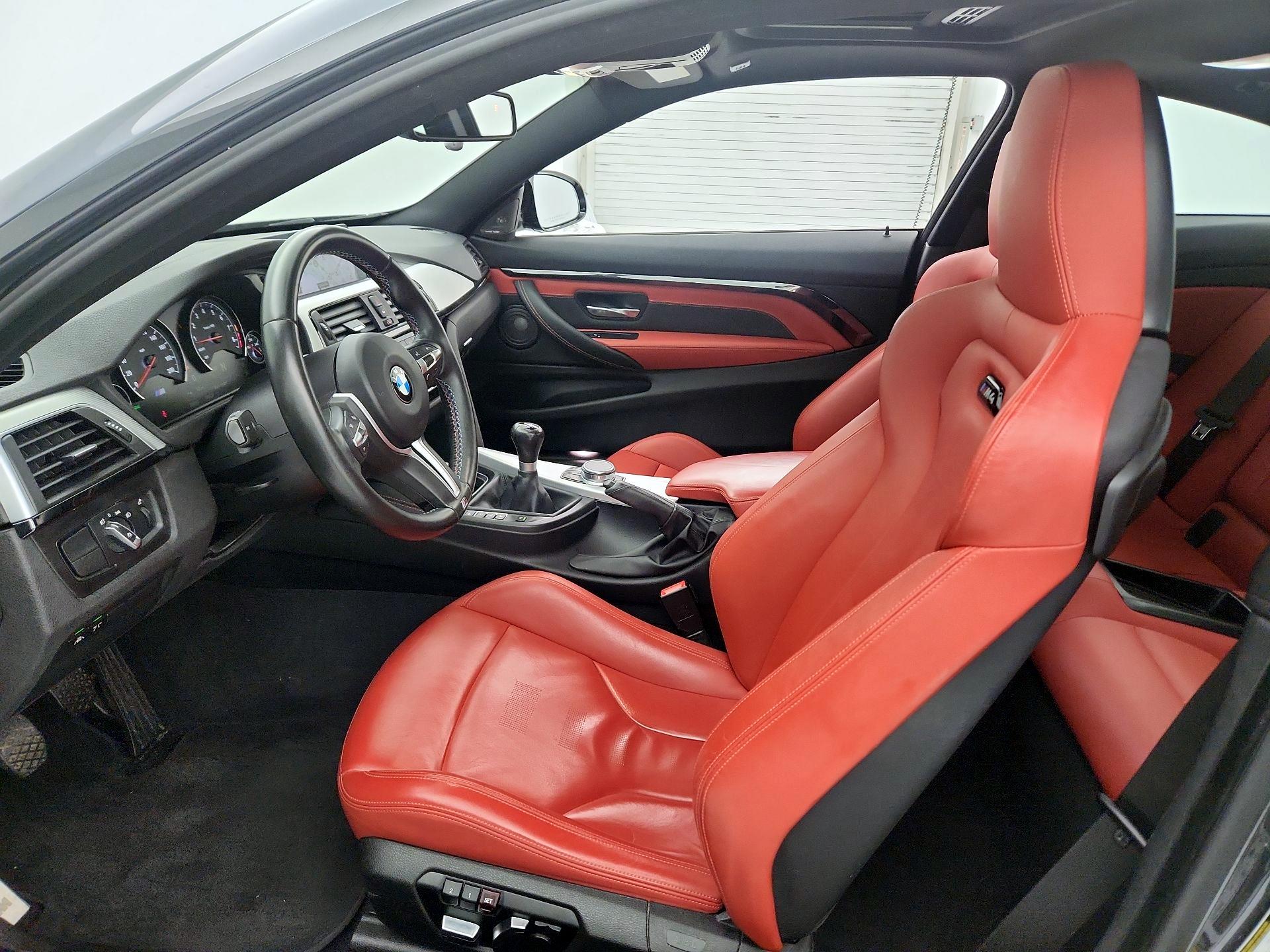 Thumbnail: 2020 BMW M4 - 11