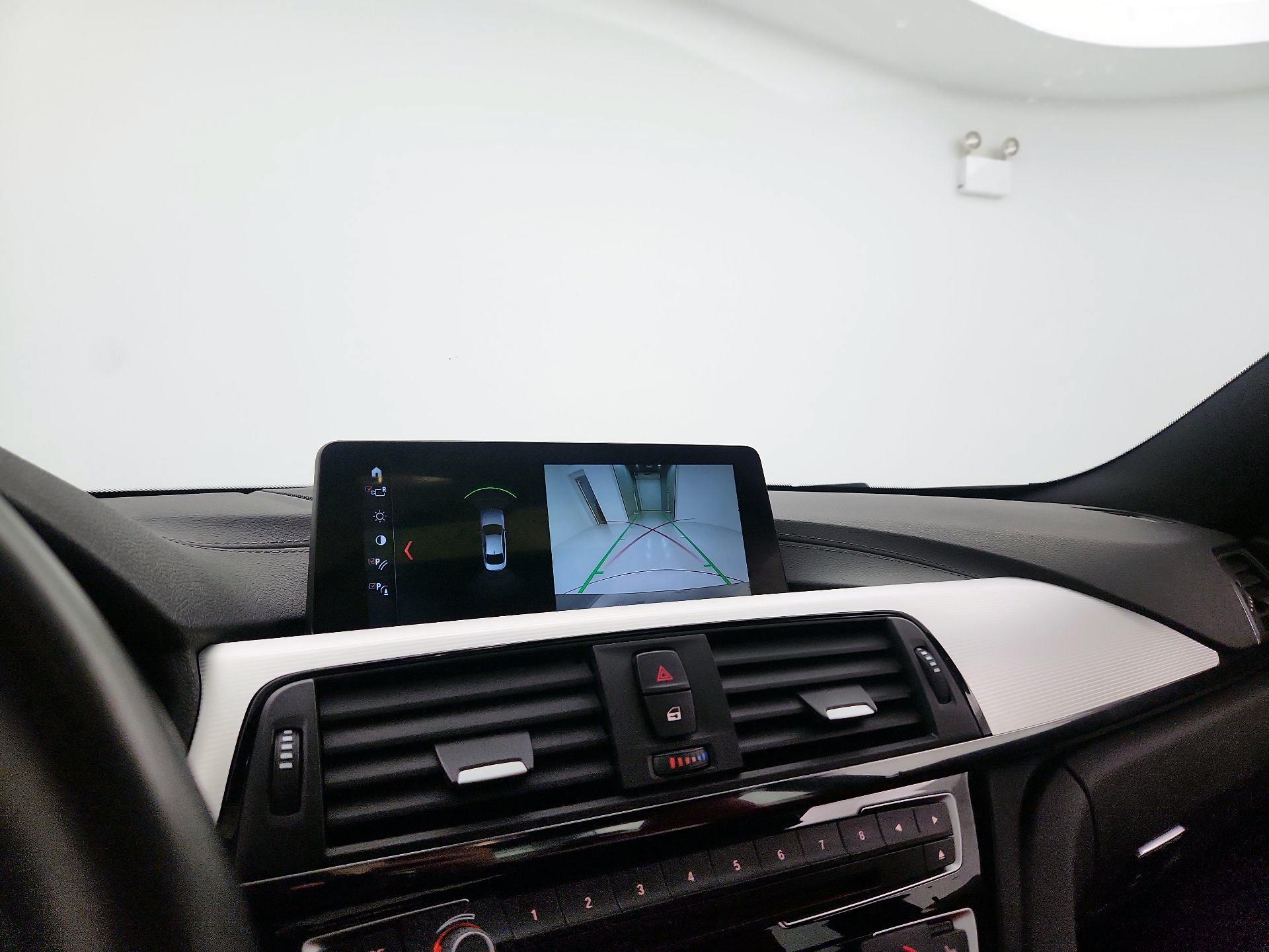 Thumbnail: 2020 BMW M4 - 15