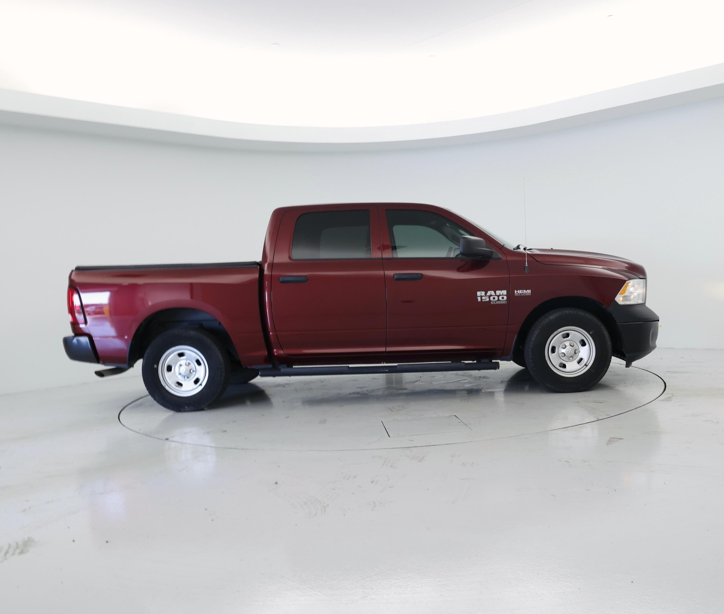 Thumbnail: 2022 RAM 1500 Classic - 7