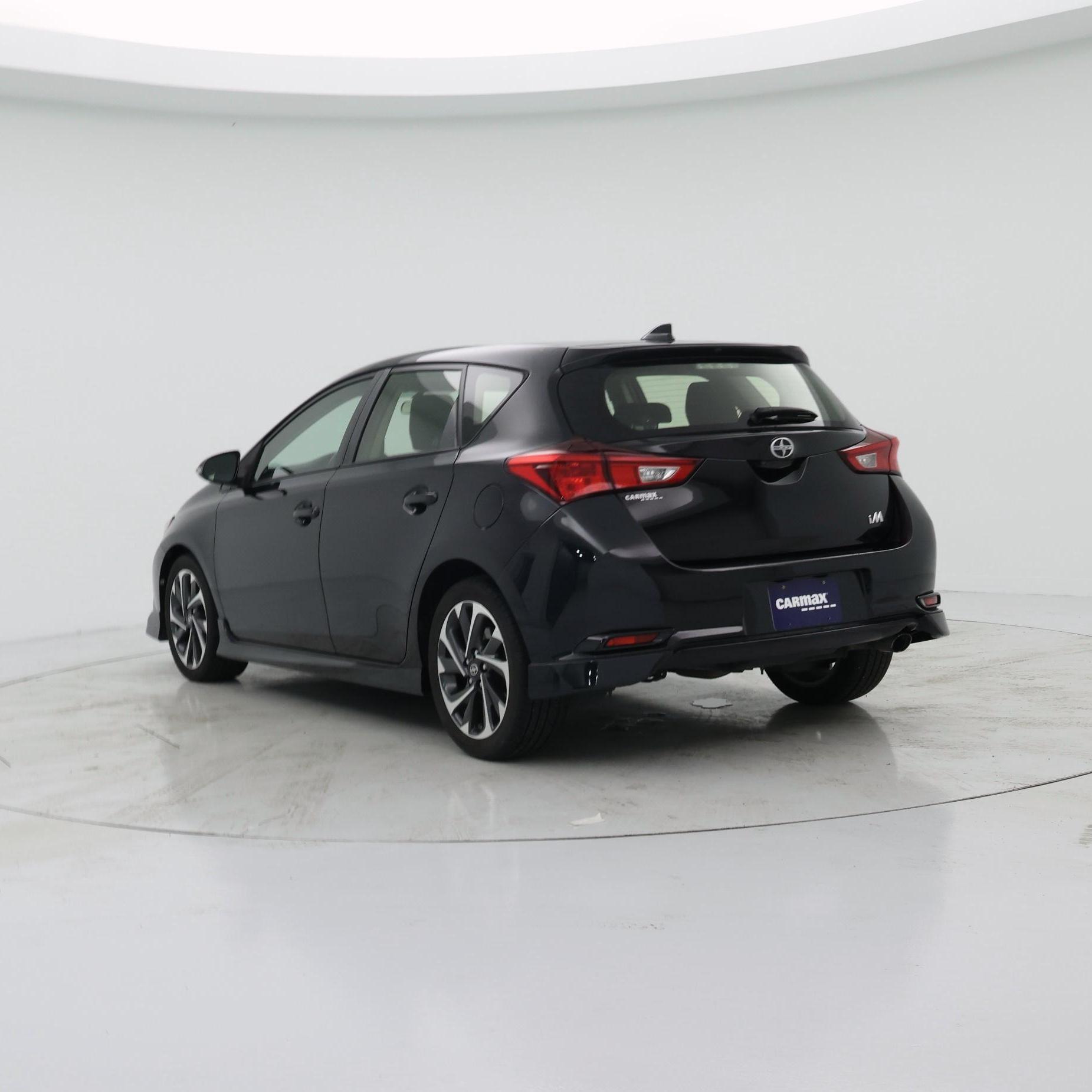 Thumbnail: 2016 Scion iM - 2