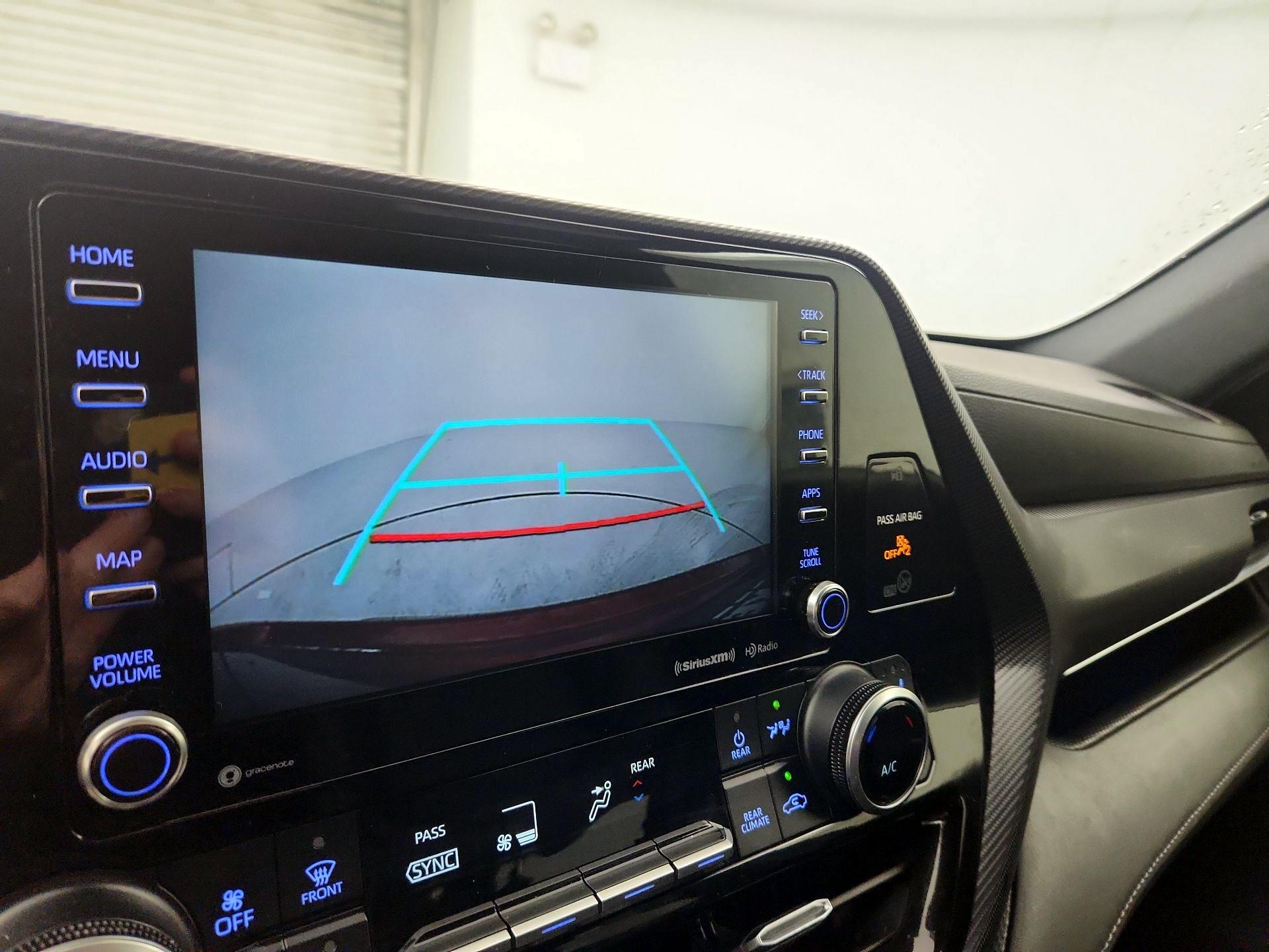 Thumbnail: 2021 Toyota Highlander - 12