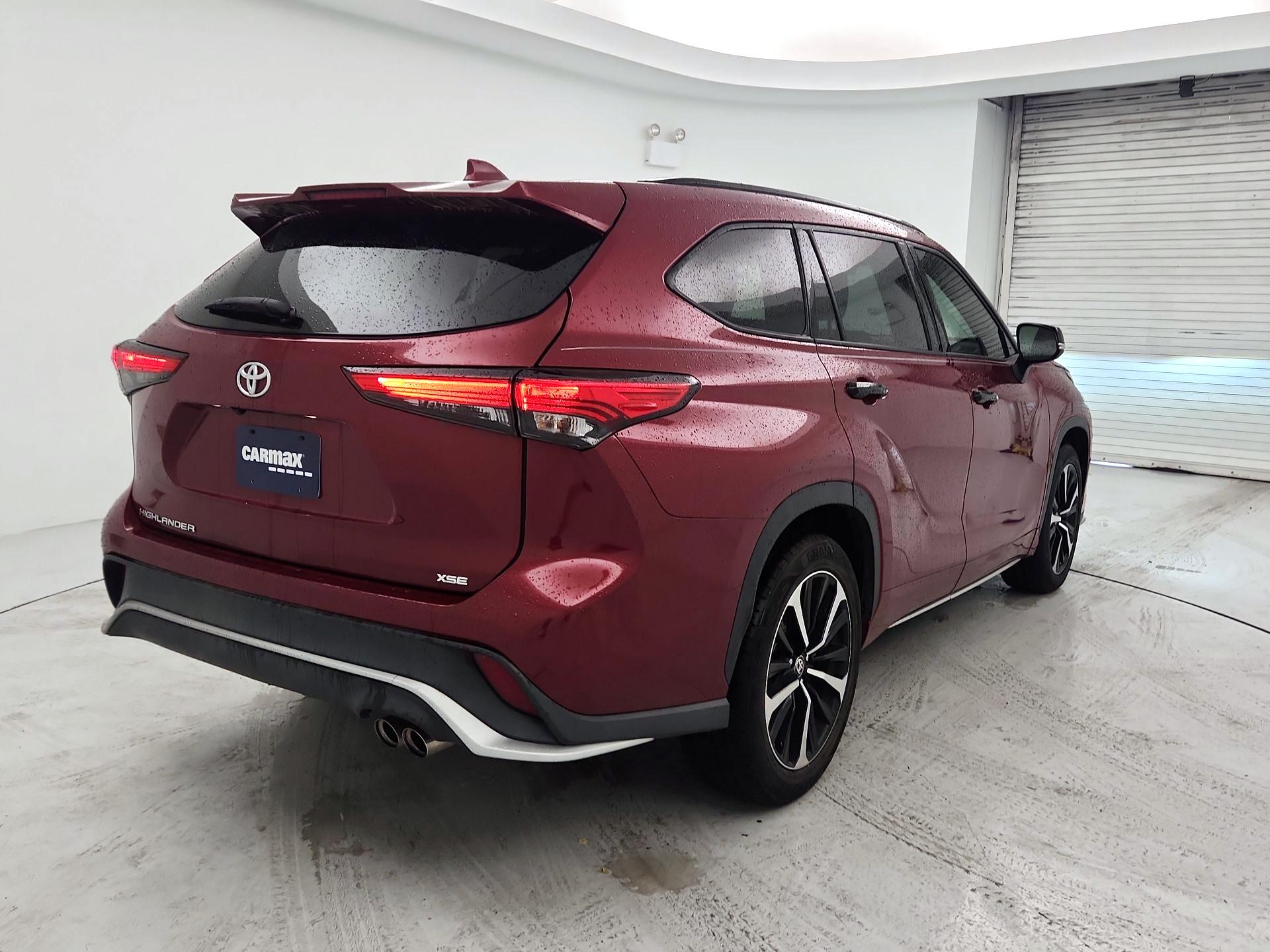 Thumbnail: 2021 Toyota Highlander - 5