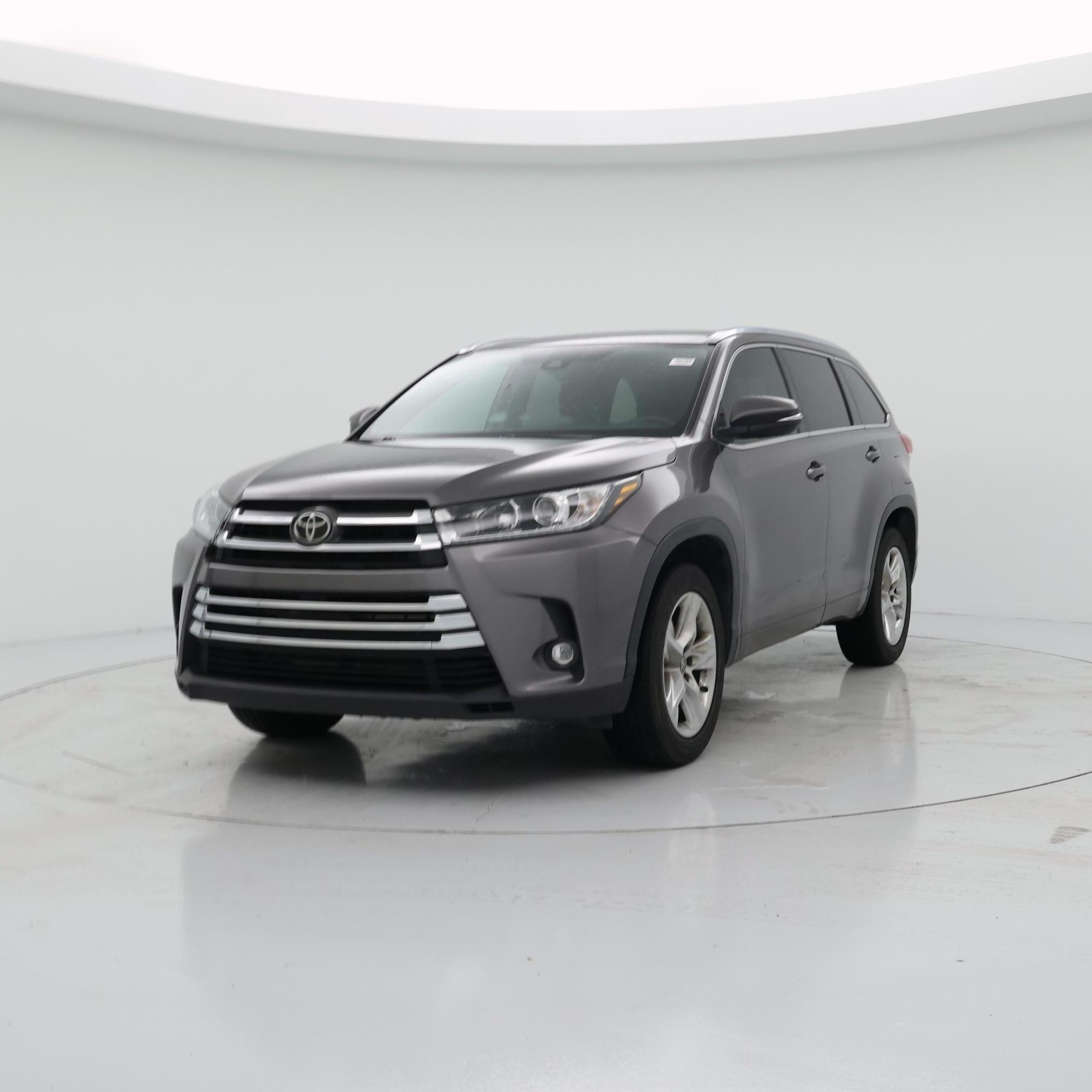 Thumbnail: 2019 Toyota Highlander - 4
