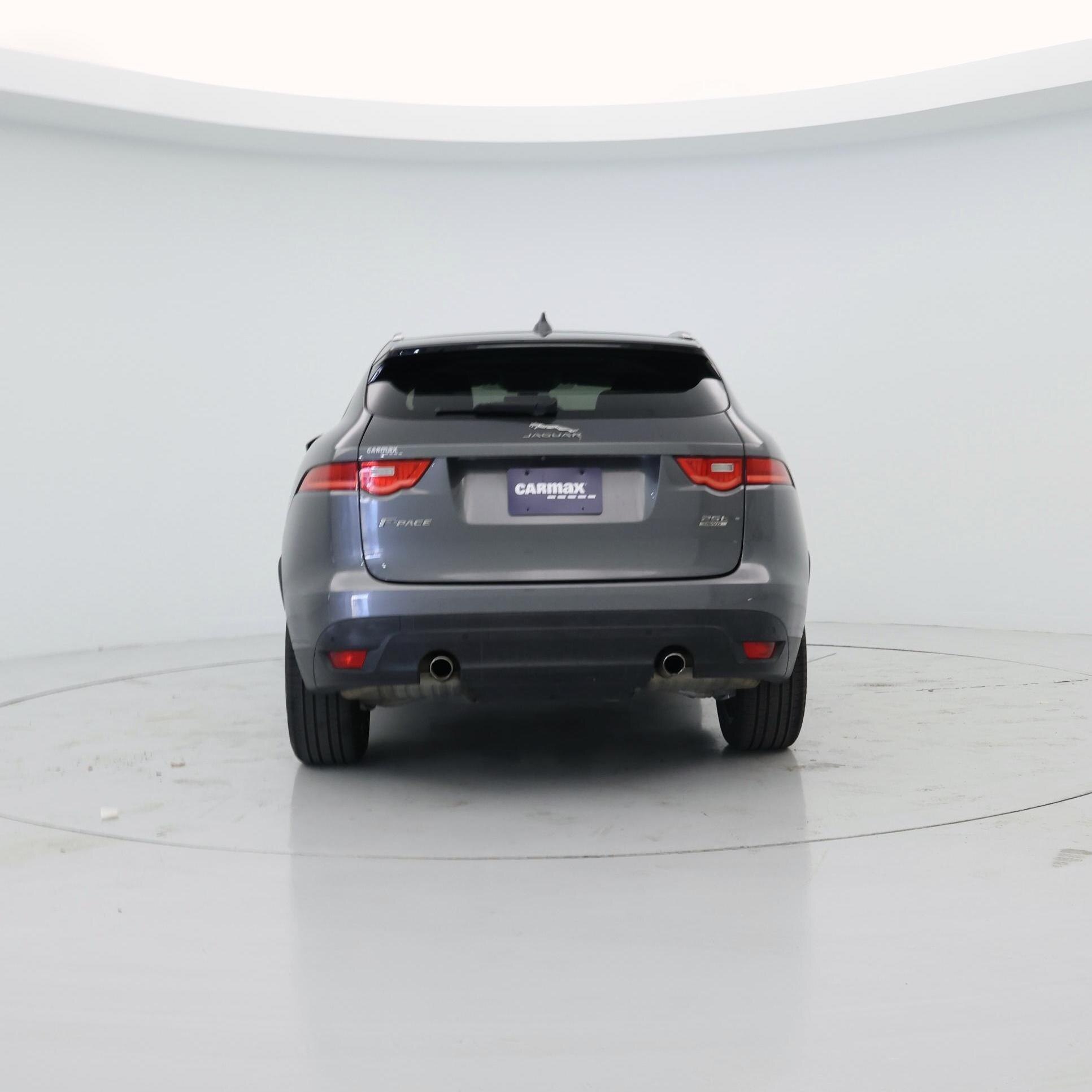 Thumbnail: 2019 Jaguar F-Pace - 6