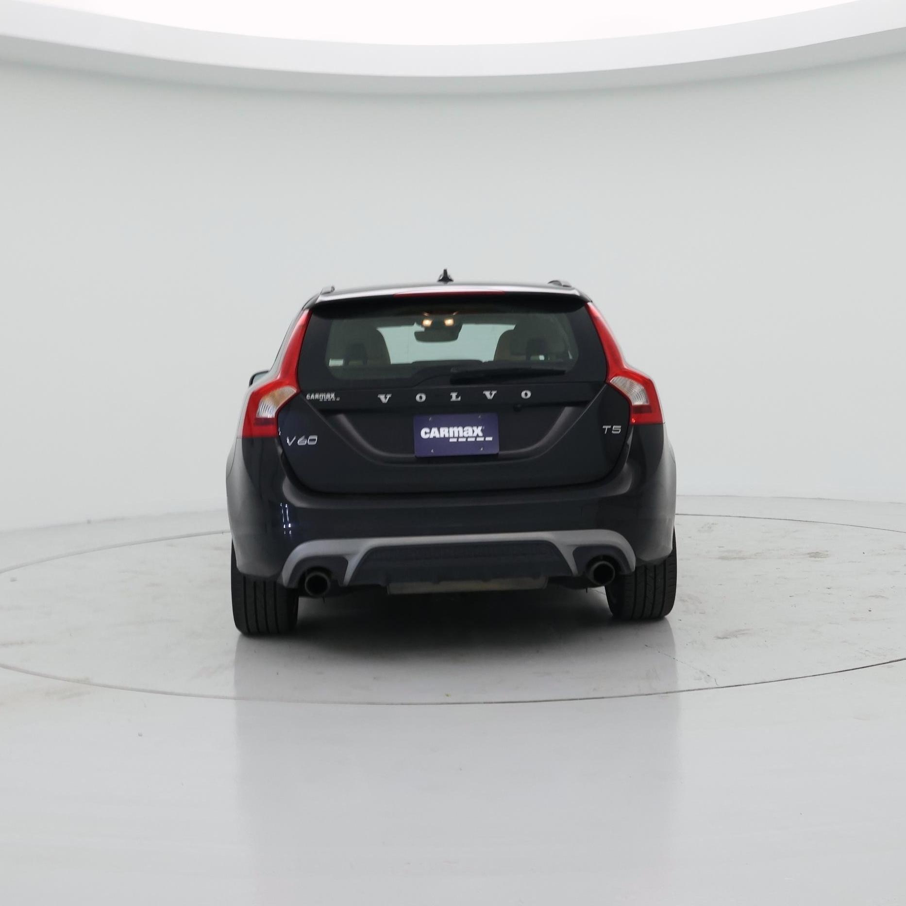 Thumbnail: 2018 Volvo V60 - 6