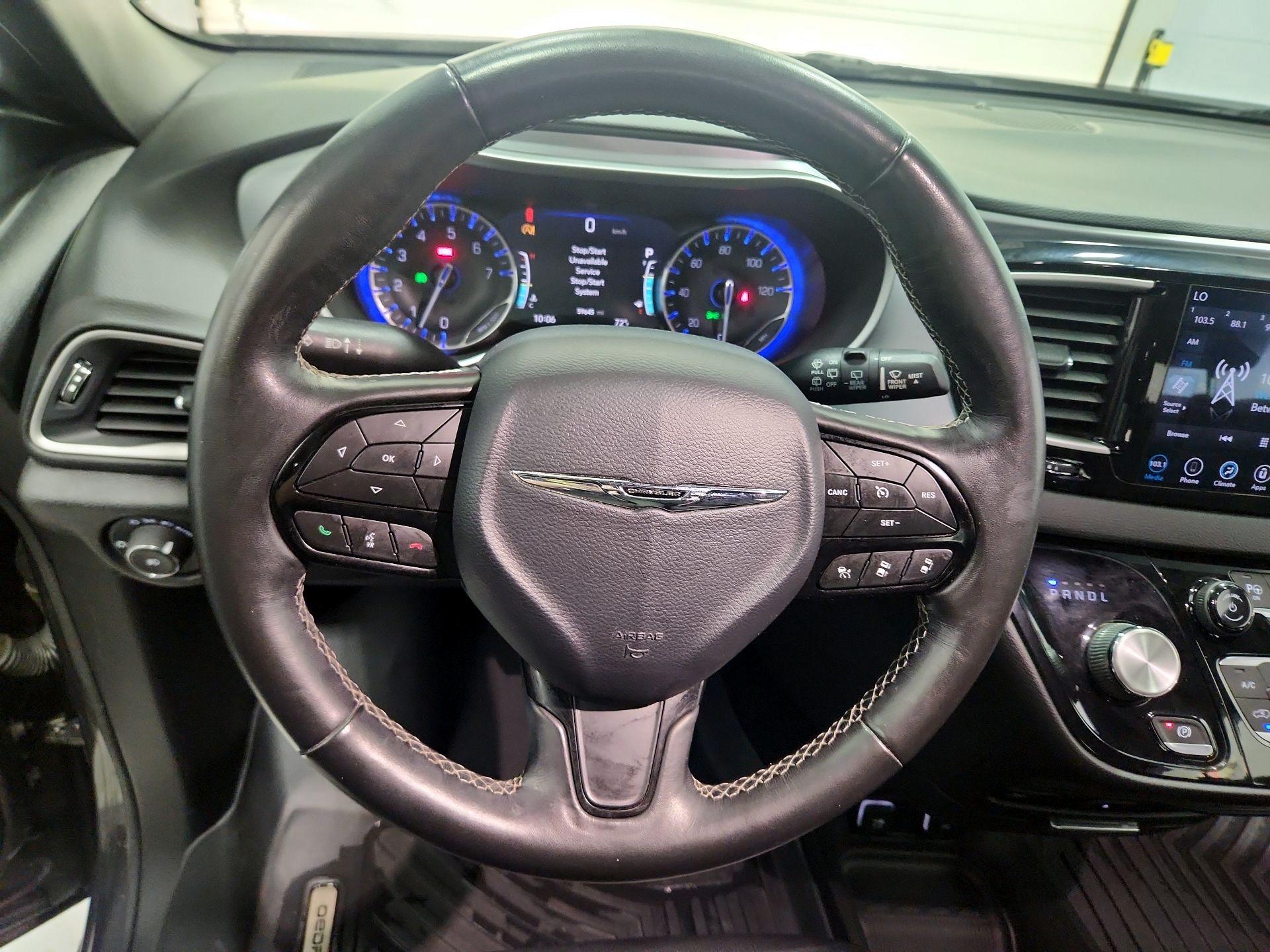 Thumbnail: 2020 Chrysler Pacifica - 10