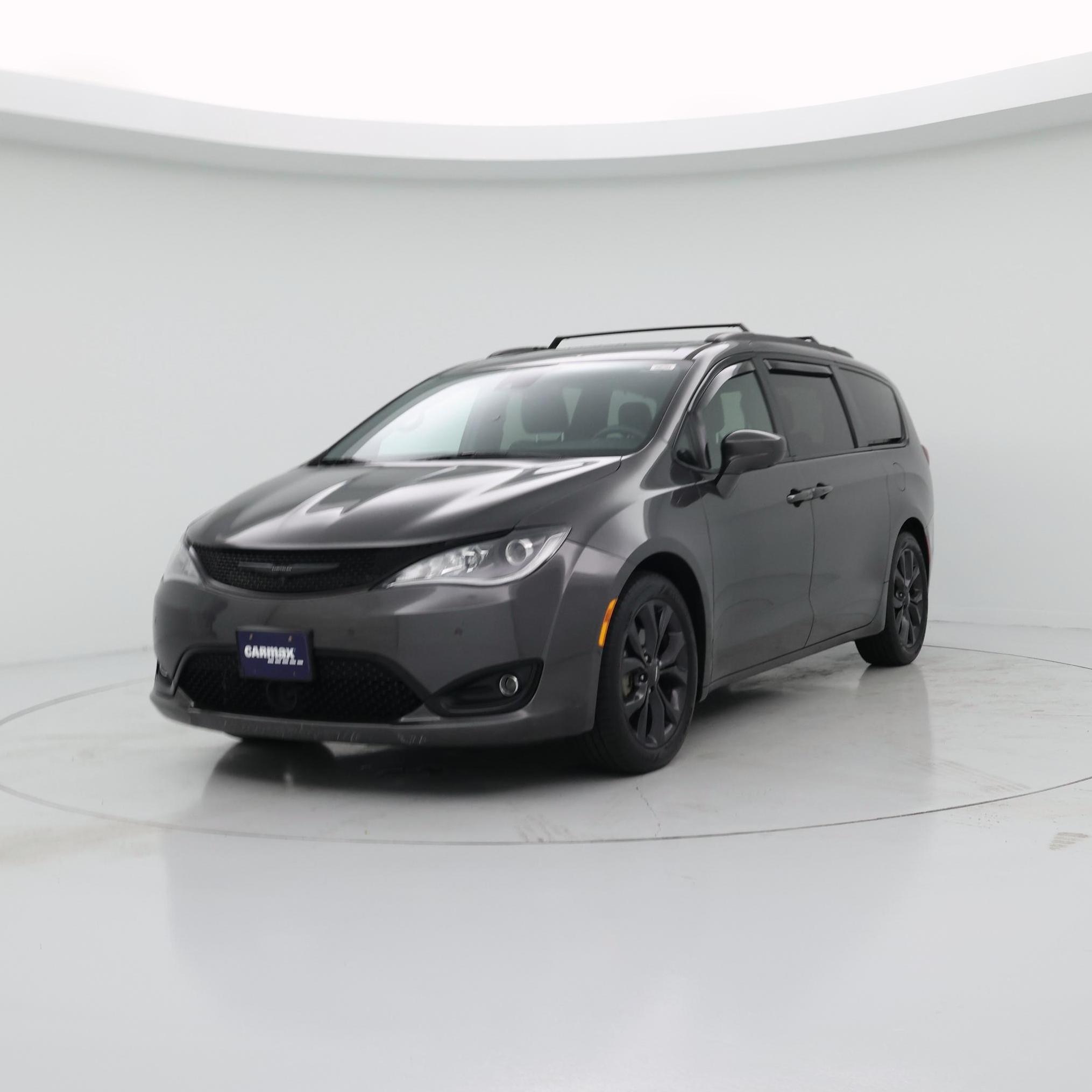 Thumbnail: 2020 Chrysler Pacifica - 4