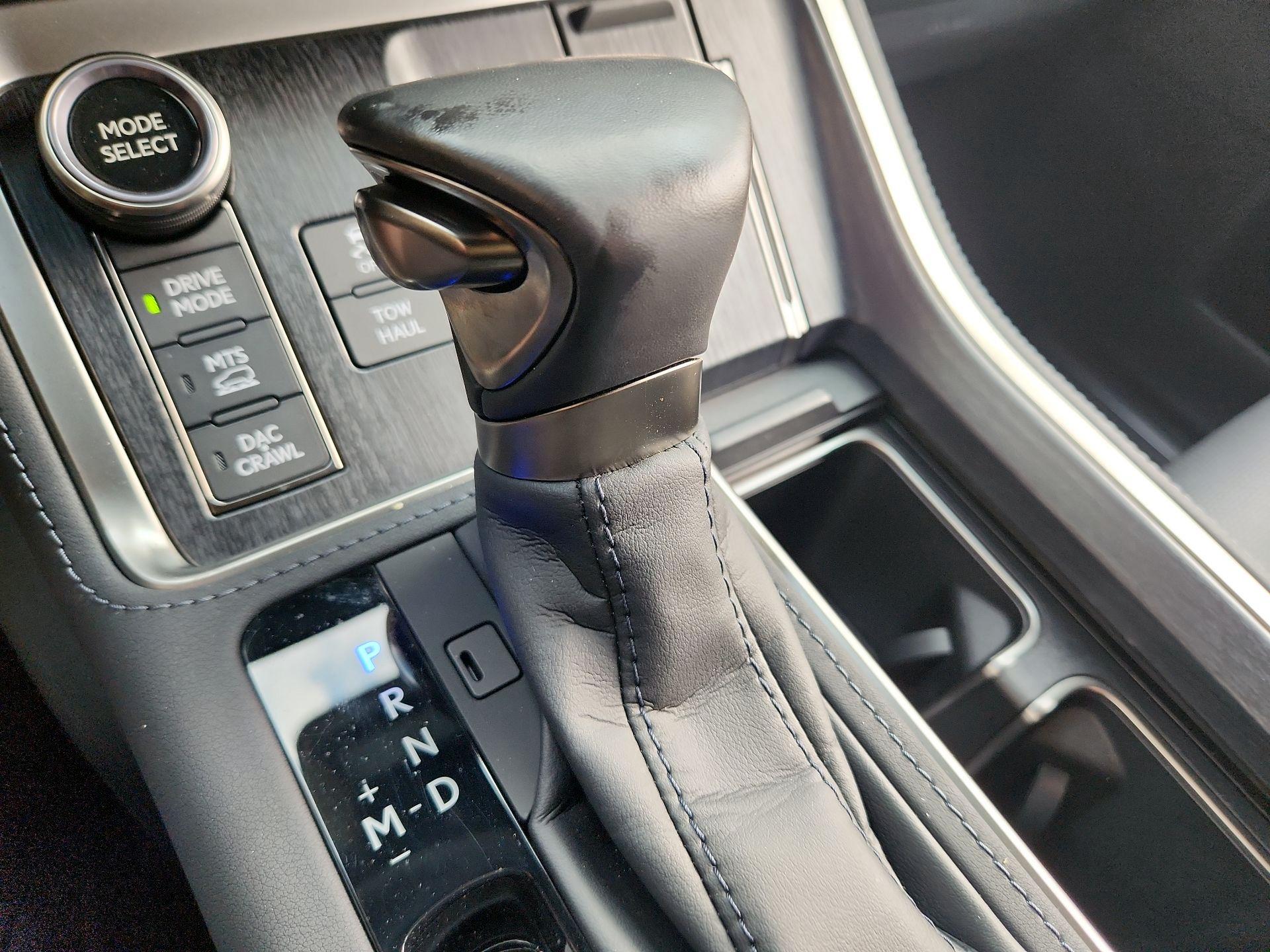 Thumbnail: 2025 Lexus GX - 18
