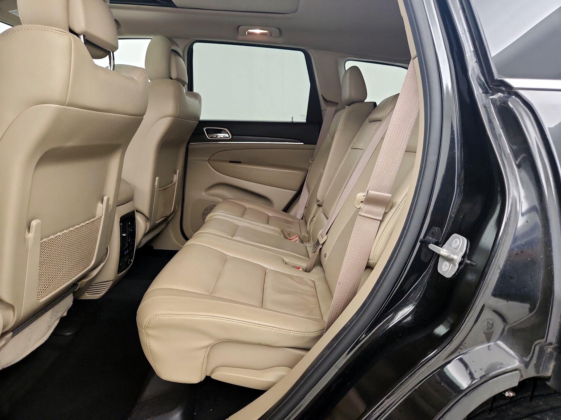 Thumbnail: 2014 Jeep Grand Cherokee - 20