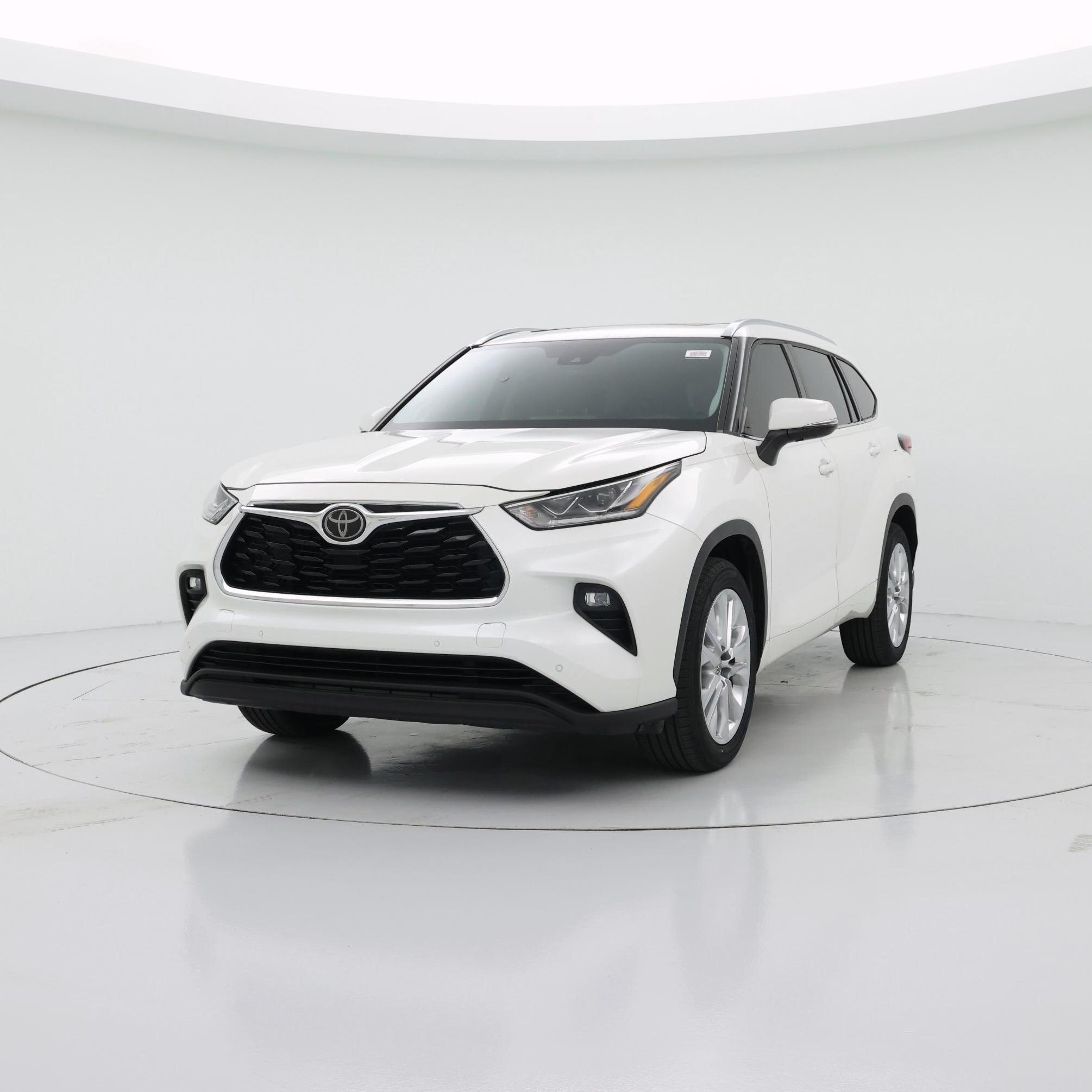 Thumbnail: 2020 Toyota Highlander - 4