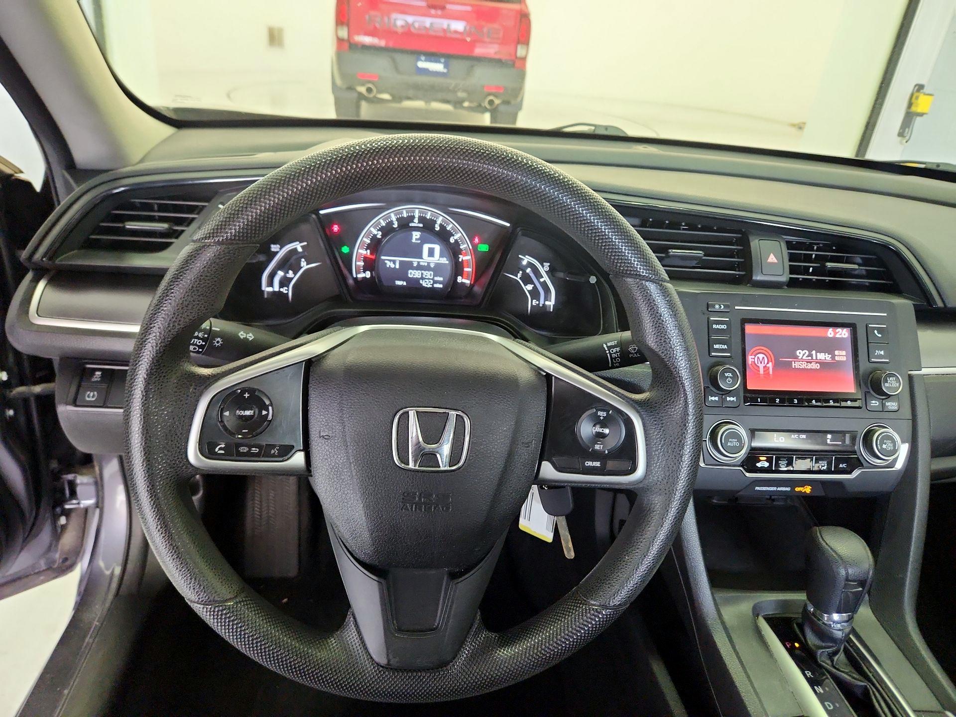 Thumbnail: 2016 Honda Civic - 10