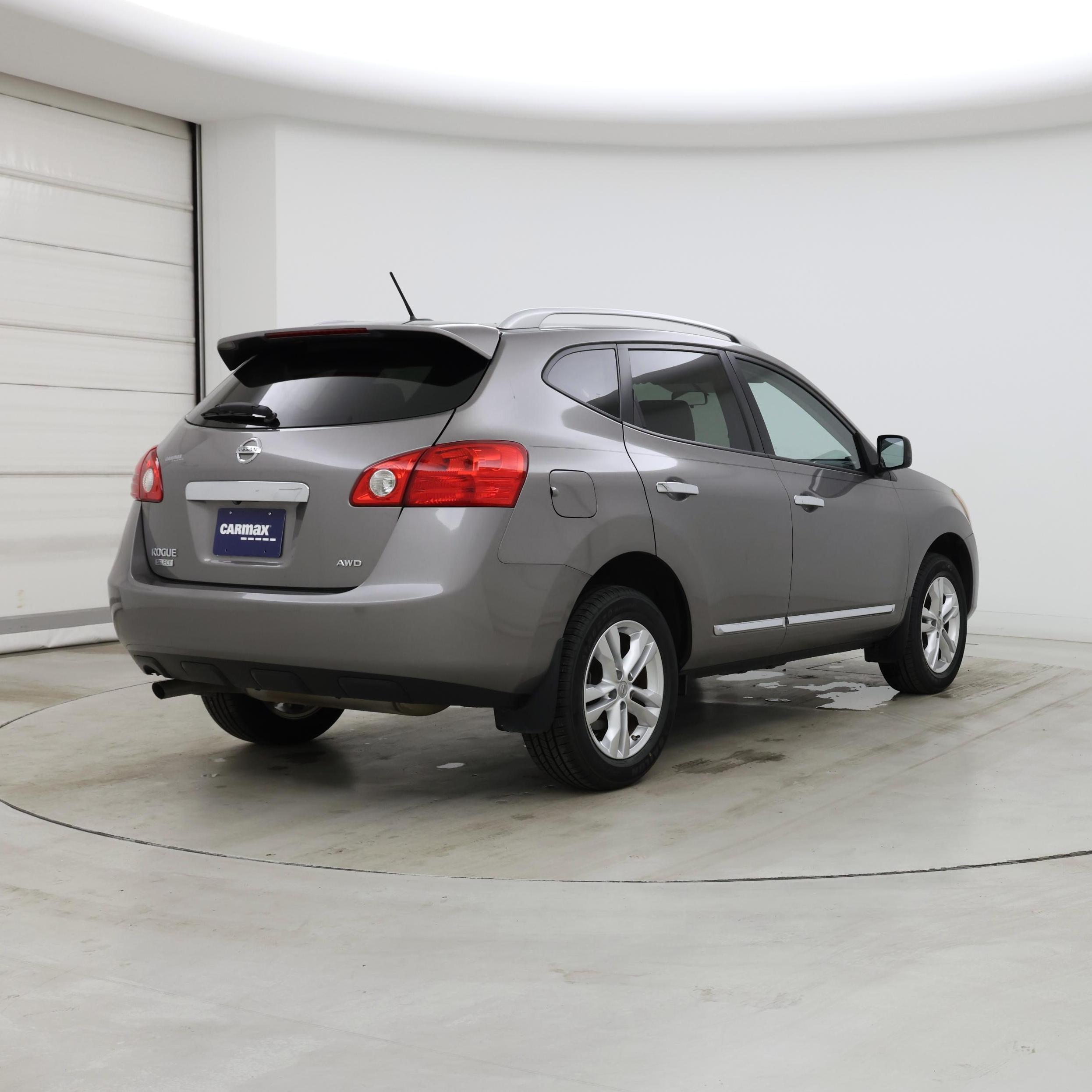 Thumbnail: 2015 Nissan Rogue - 8