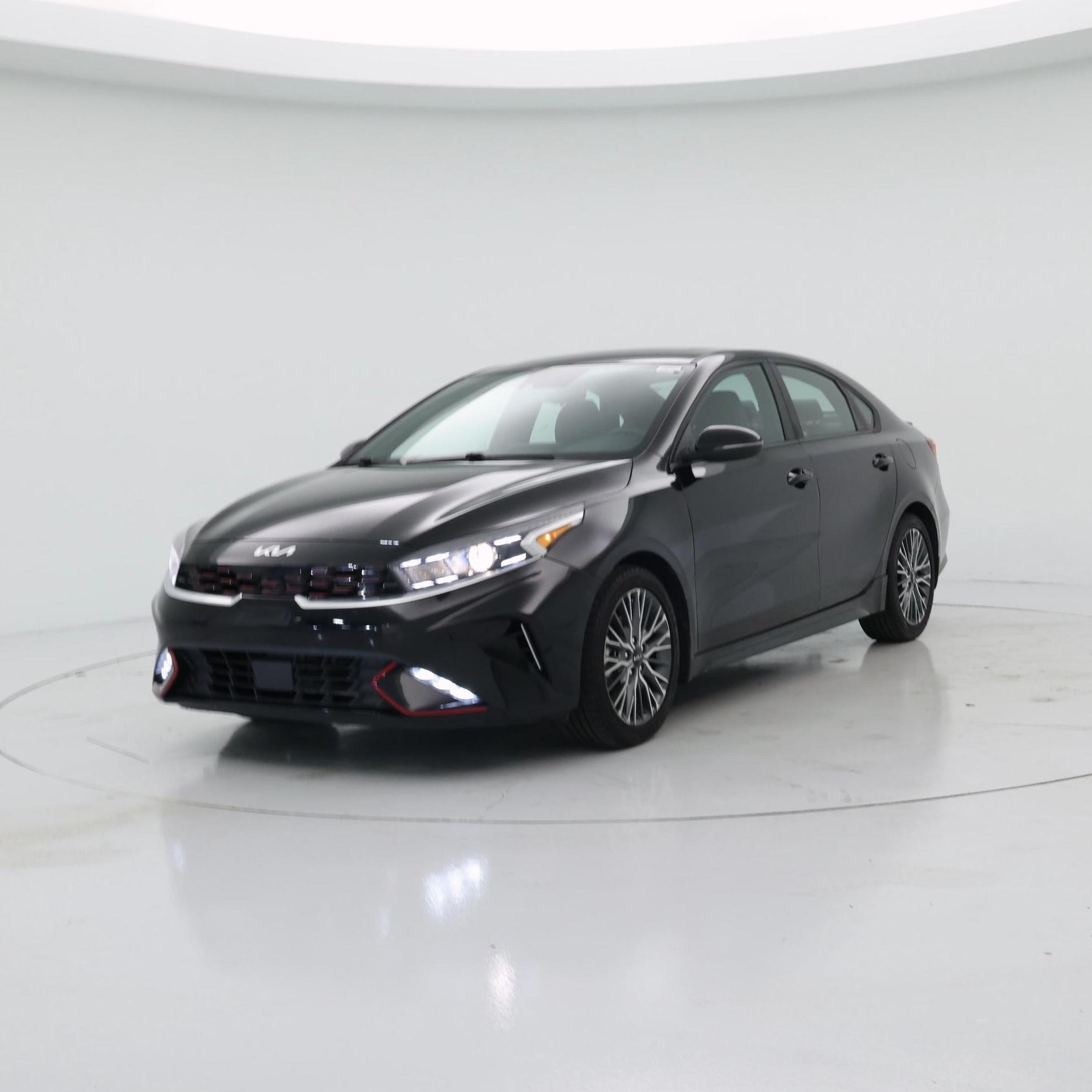 Thumbnail: 2022 Kia Forte - 4