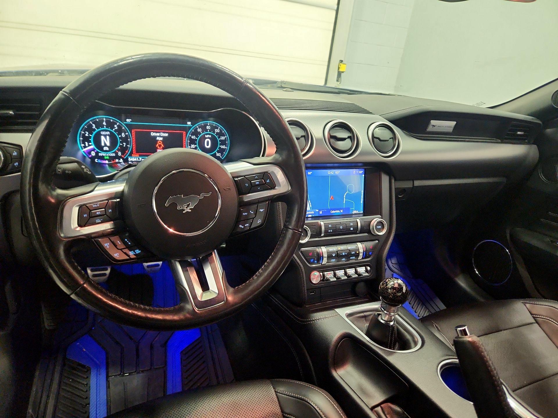 Thumbnail: 2022 Ford Mustang - 9