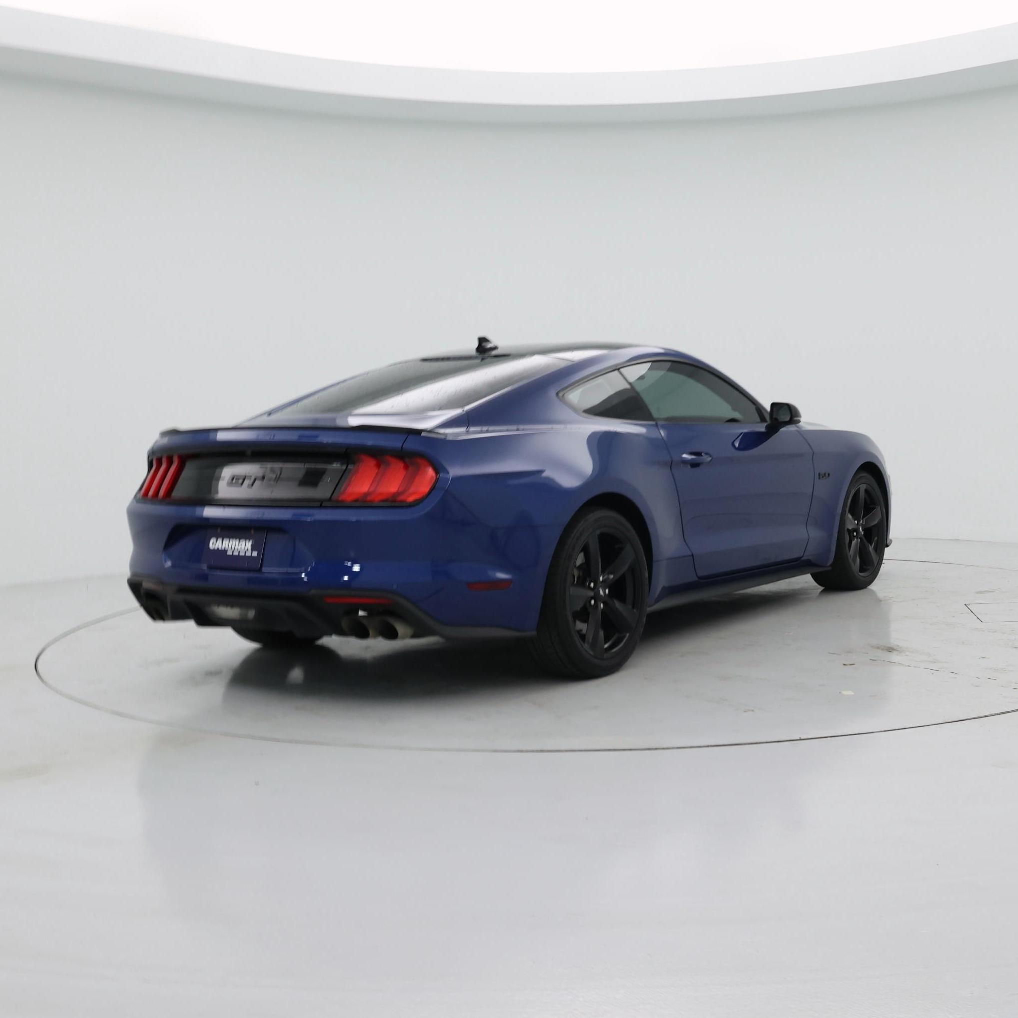 Thumbnail: 2022 Ford Mustang - 8