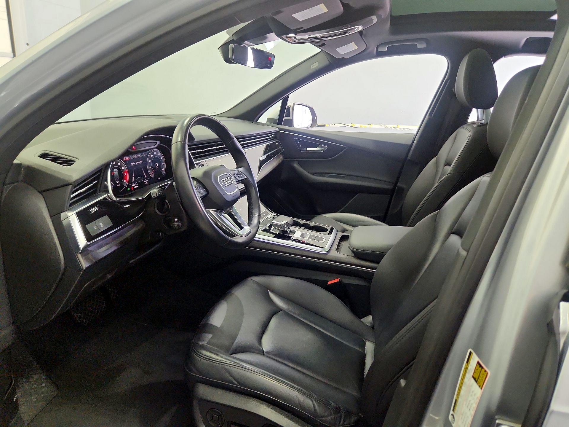 Thumbnail: 2021 Audi Q7 - 11