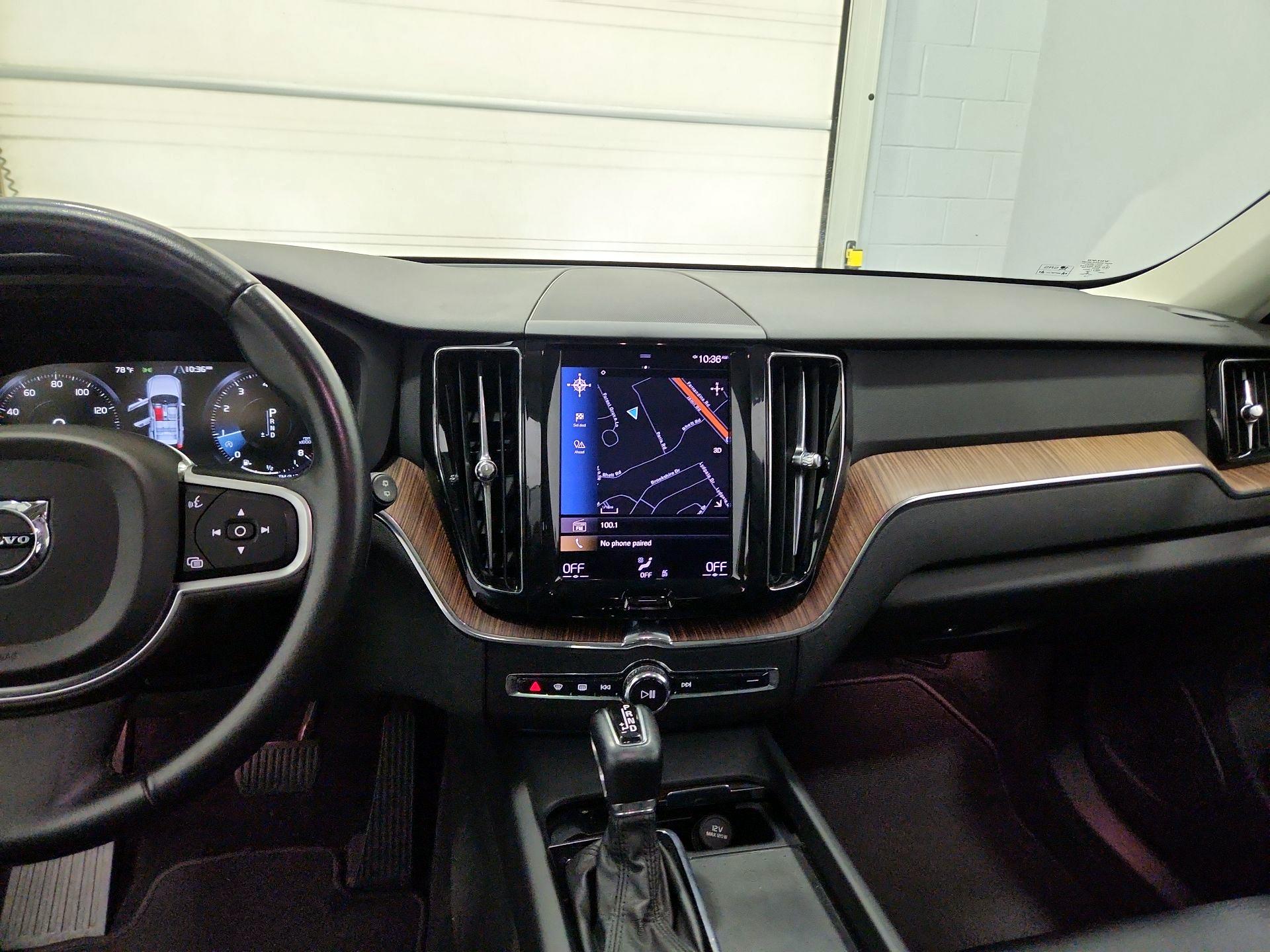 Thumbnail: 2021 Volvo XC60 - 9