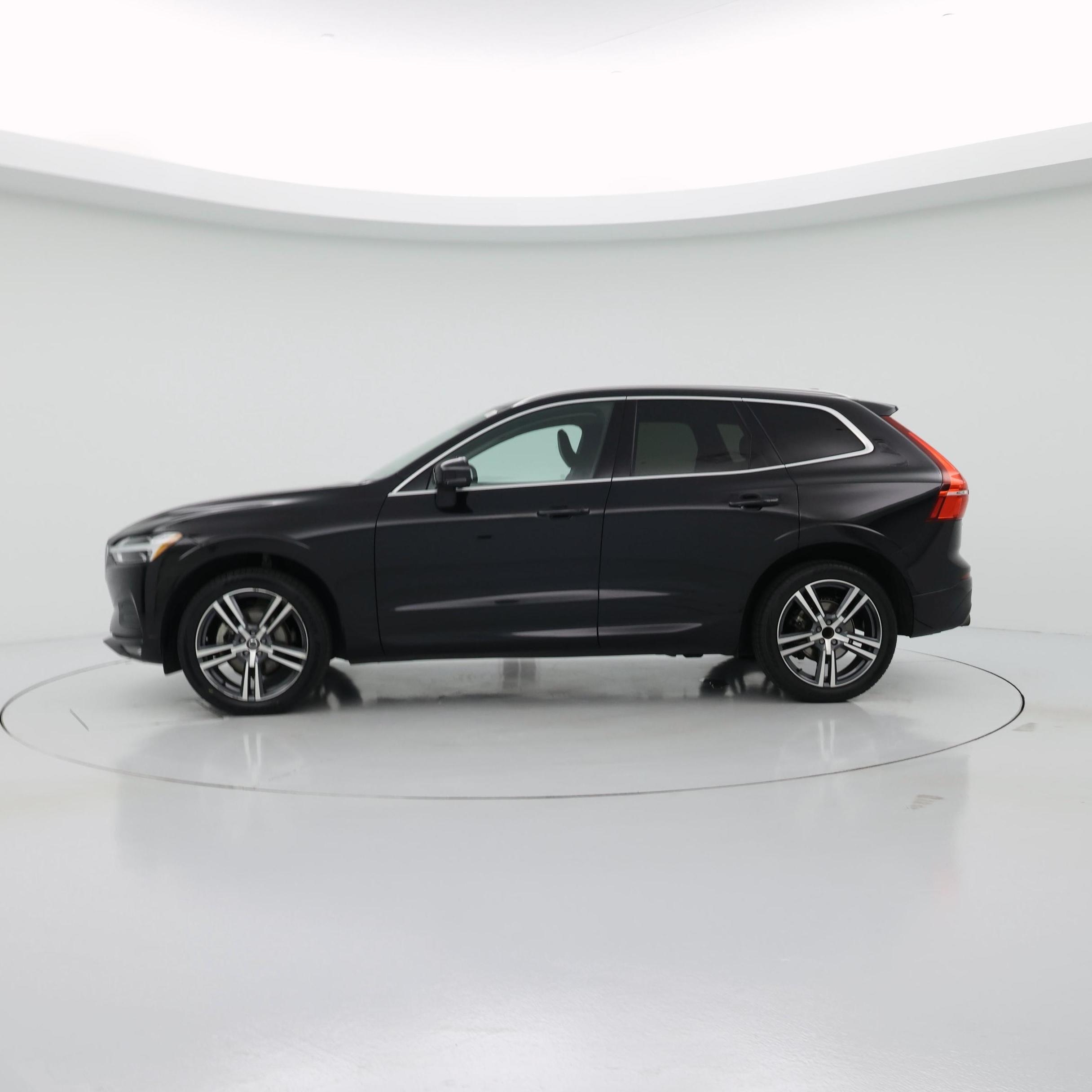 Thumbnail: 2021 Volvo XC60 - 3