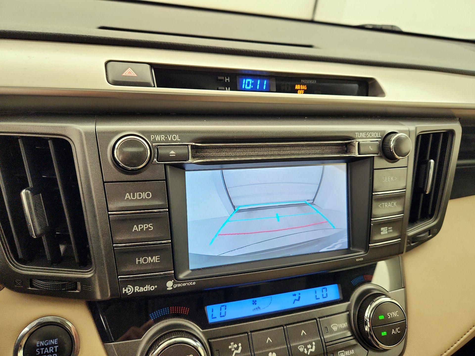Thumbnail: 2015 Toyota RAV4 - 15