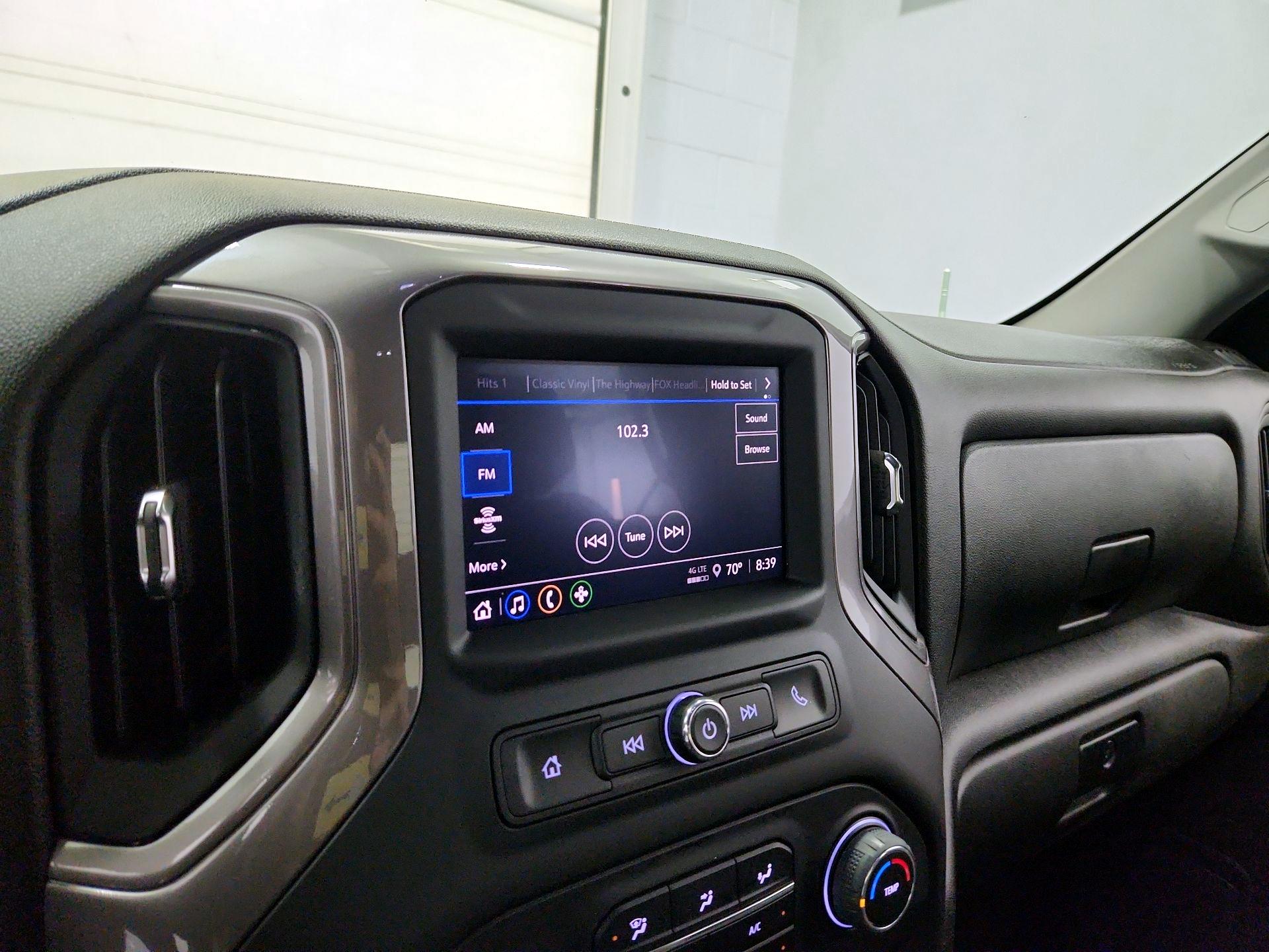 Thumbnail: 2022 Chevrolet Silverado 1500 - 15