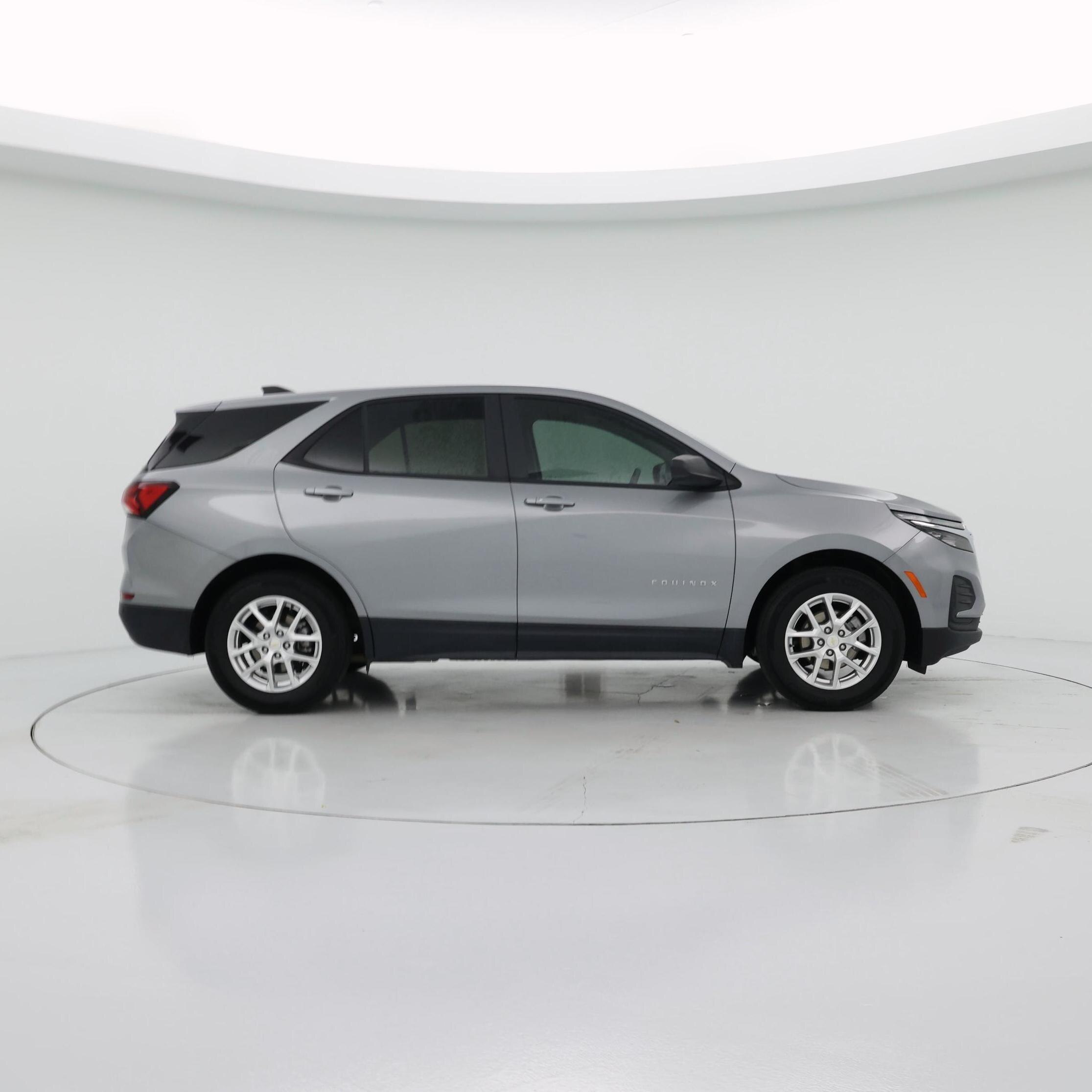 Thumbnail: 2024 Chevrolet Equinox - 7