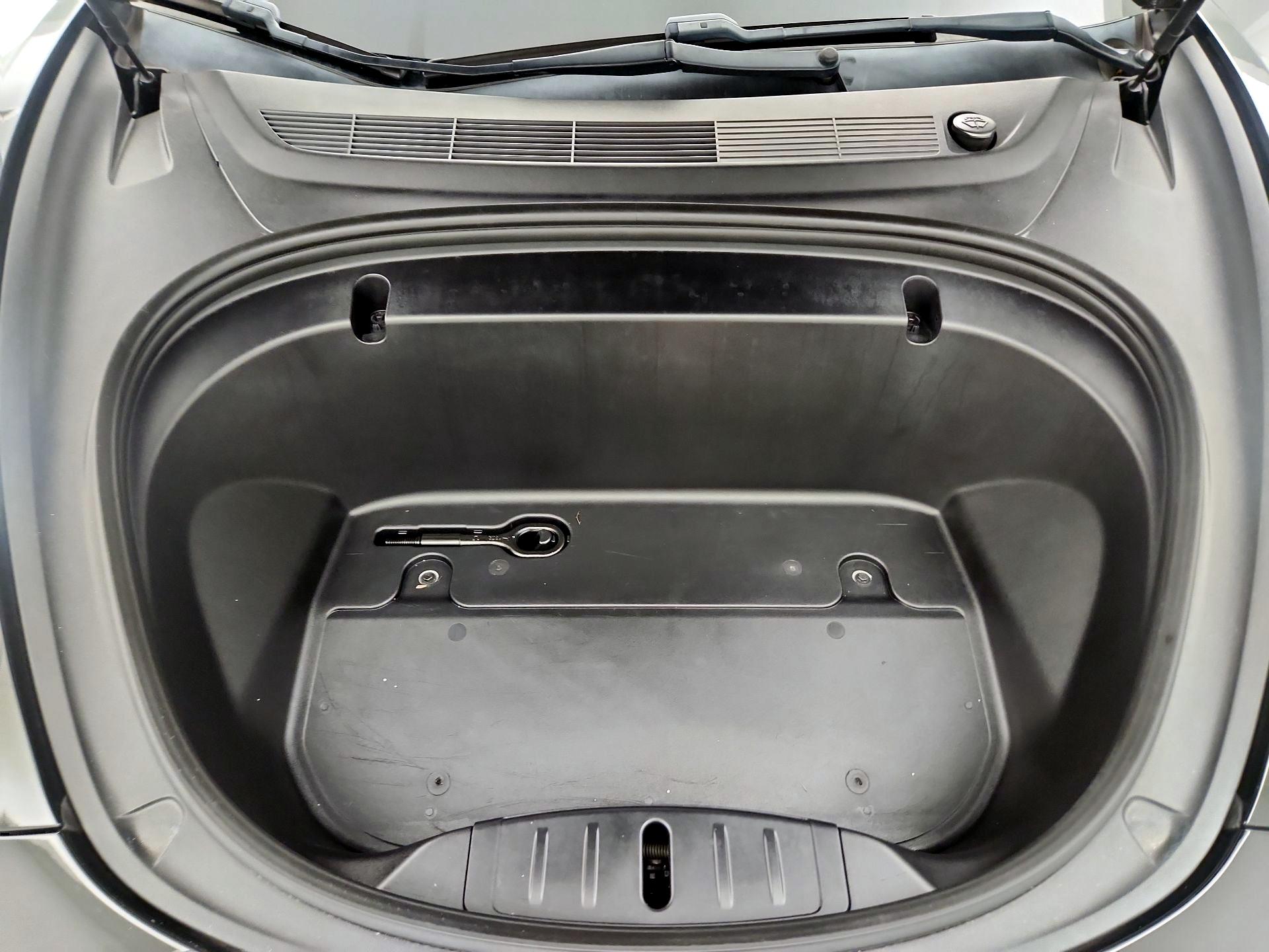 Thumbnail: 2020 Tesla Model 3 - 17